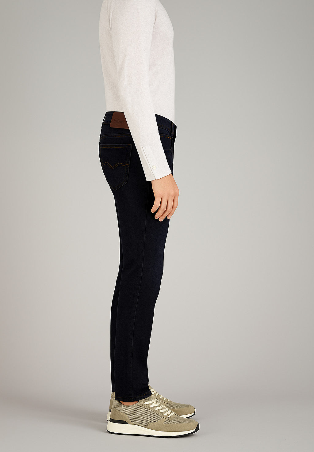 BATU-2 Jeans in Dark Rinse Used Jeans Gardeur