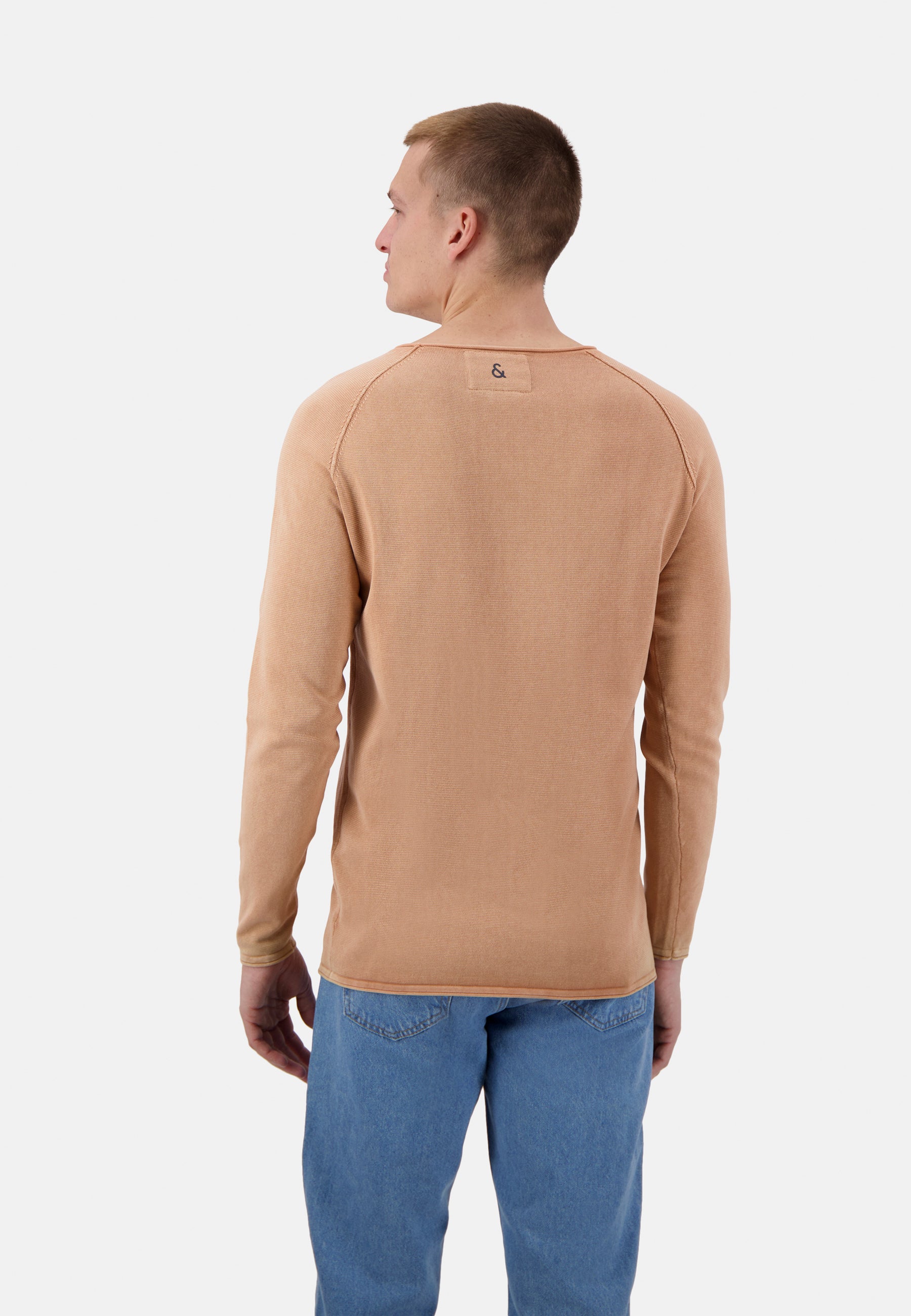 Roundneck - Garment Dyed in Peach Sweater Colours and Sons   