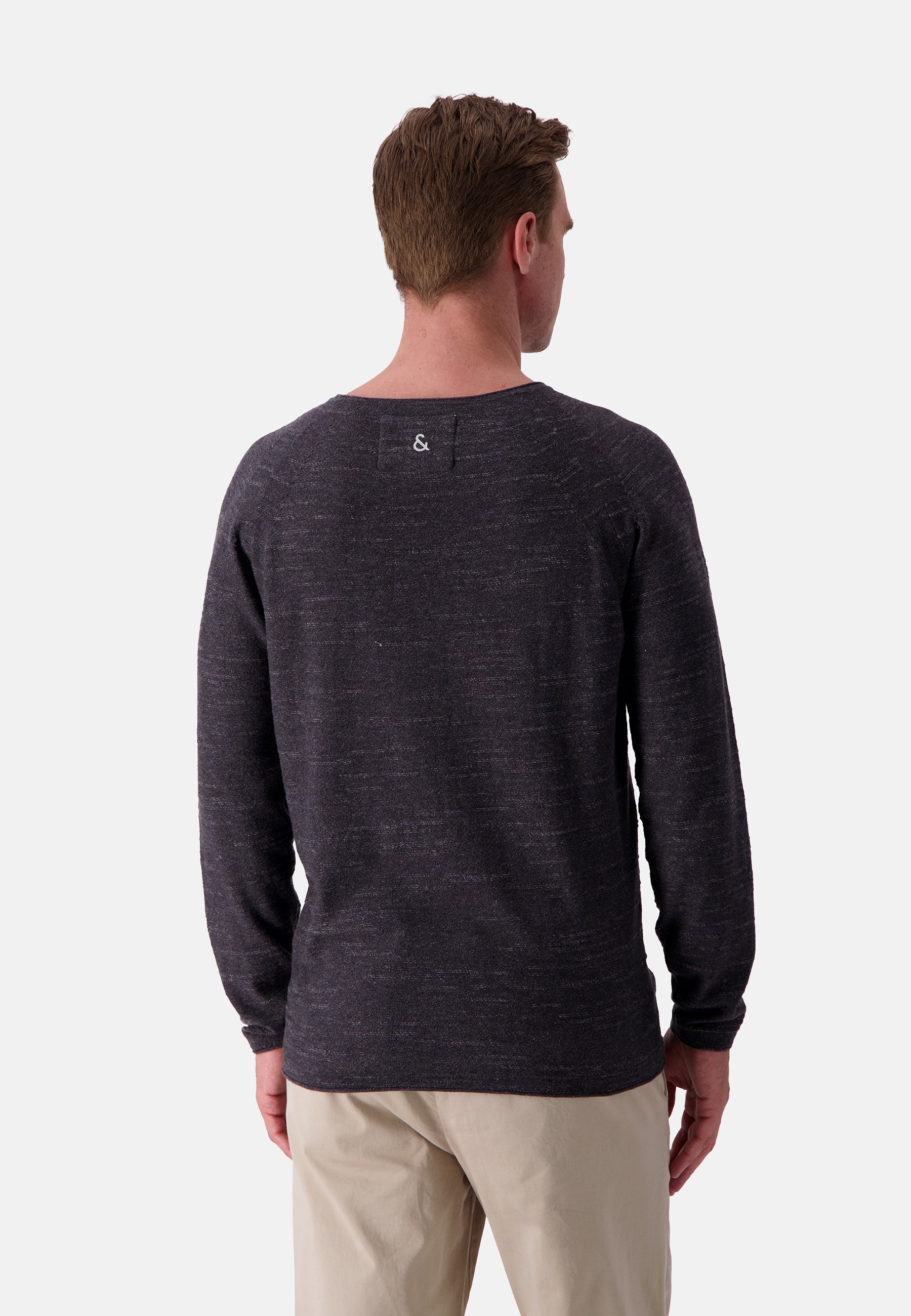 Roundneck Slub in Anthracite Sweater Colours and Sons   