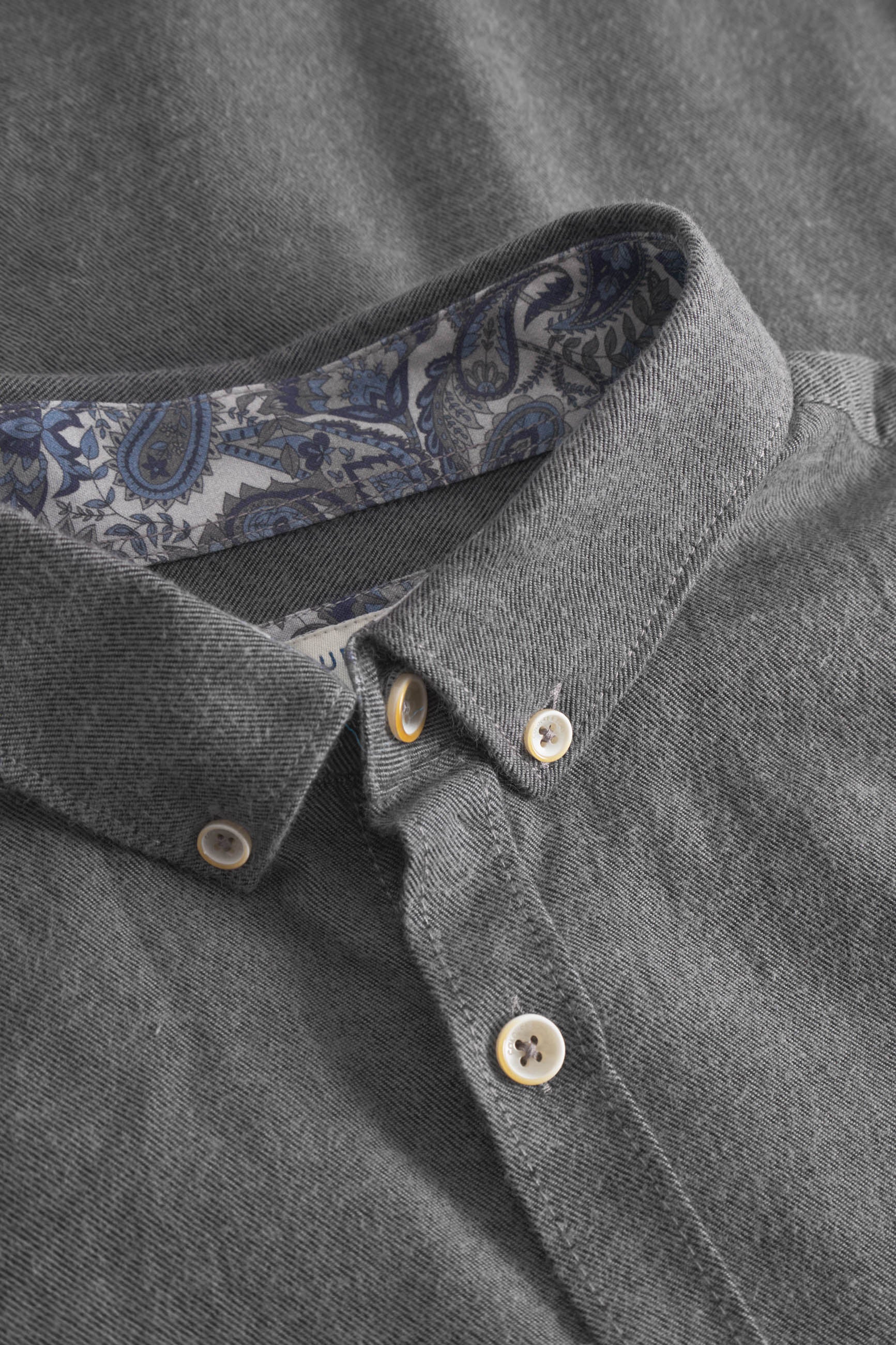 Shirt Brushed Twill in Anthracite Shirts Colours and Sons   