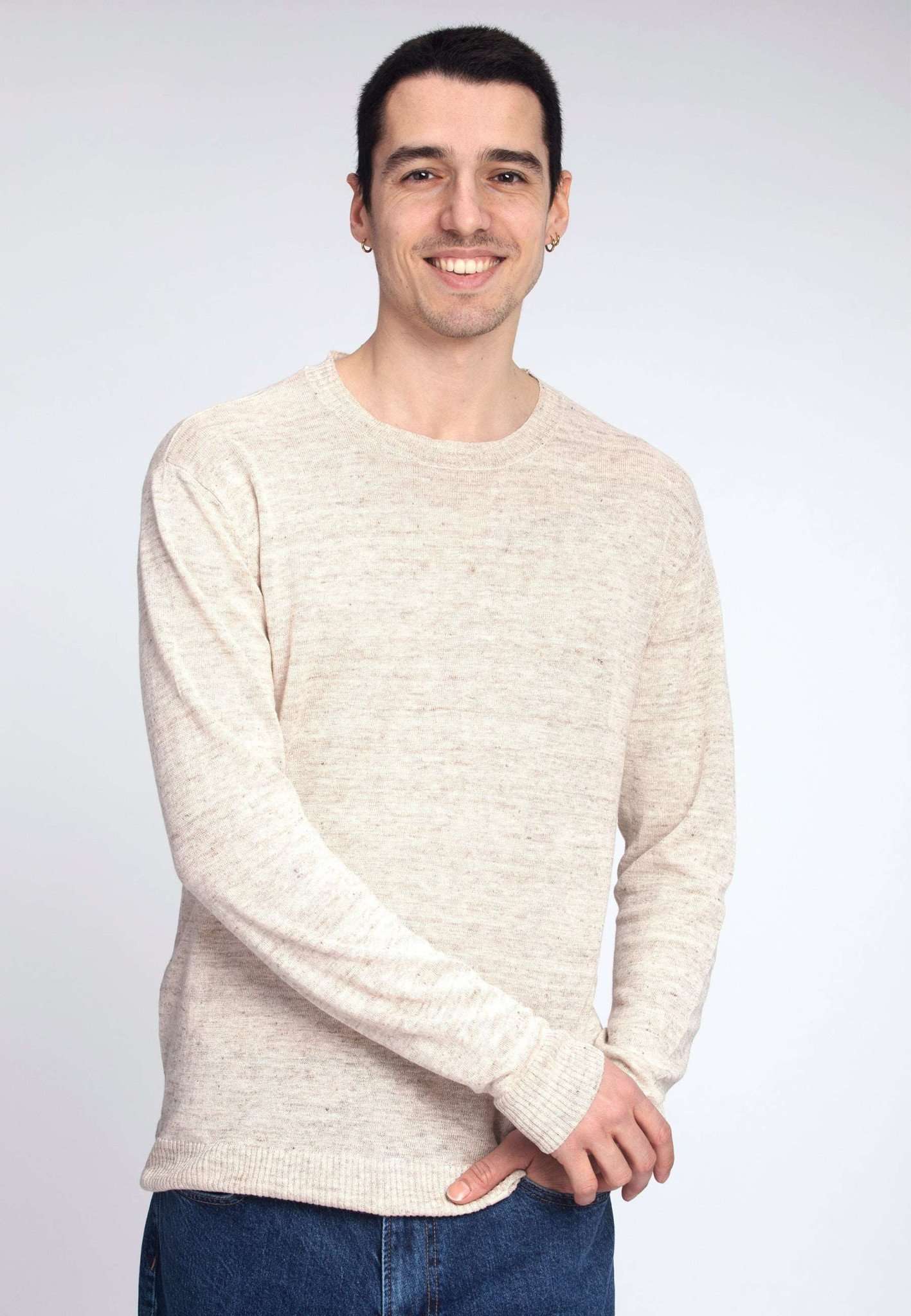 Roundneck Pure Linen in Light Beige Sweater Colours and Sons   