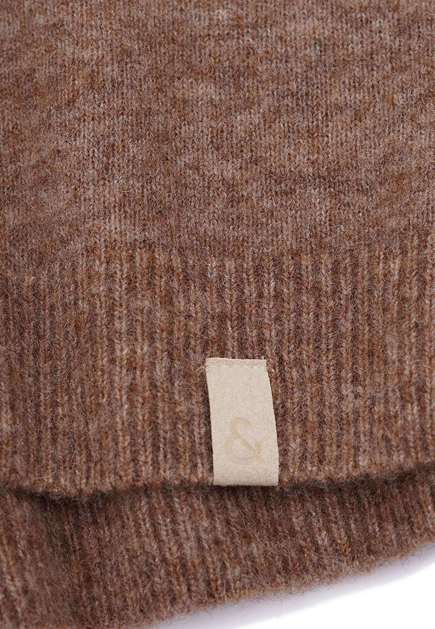 Roundneck-Hairy in Tobacco Sweater Colours and Sons   