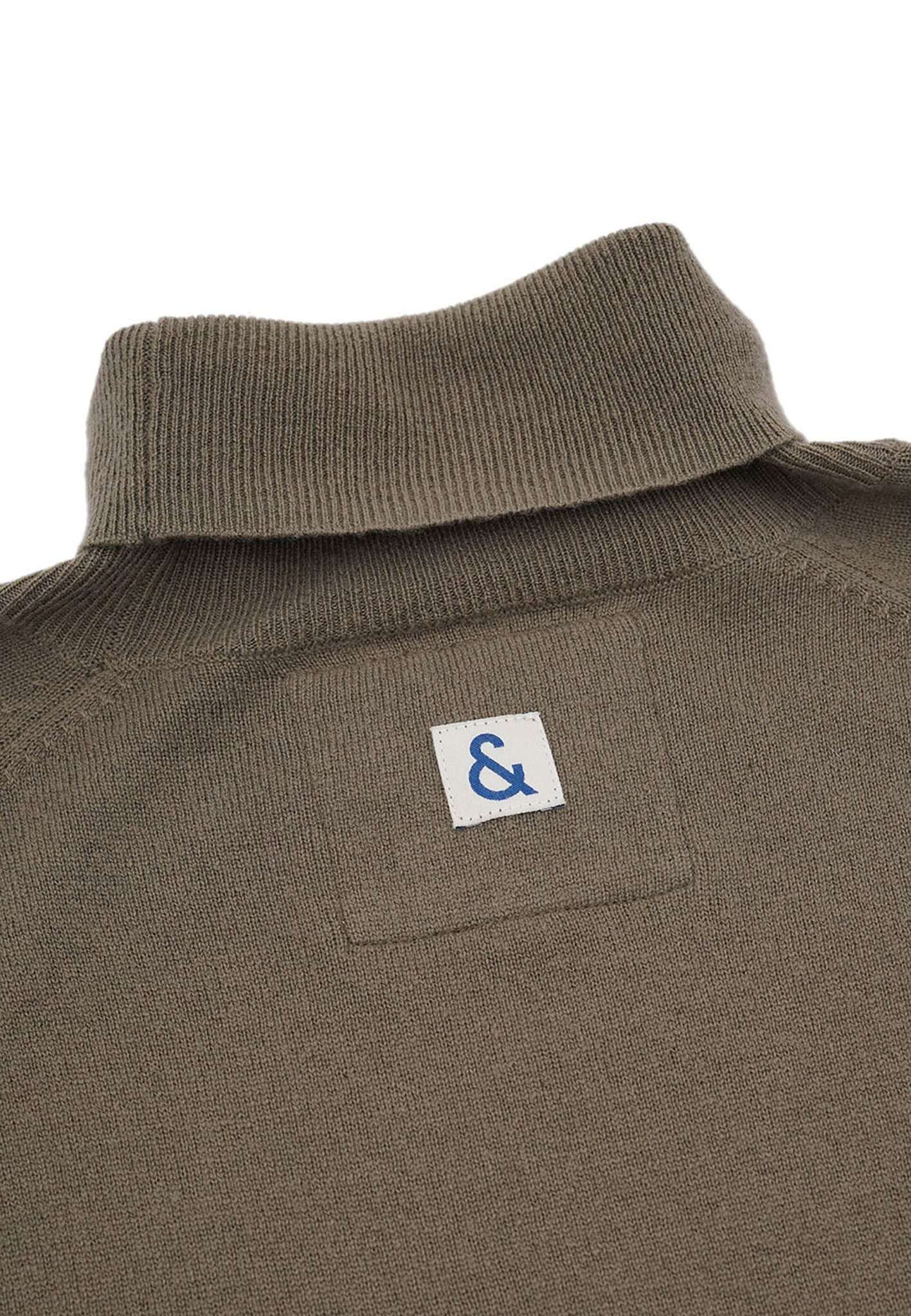 Turtleneck cashmere in olive sweater Colours and Sons   