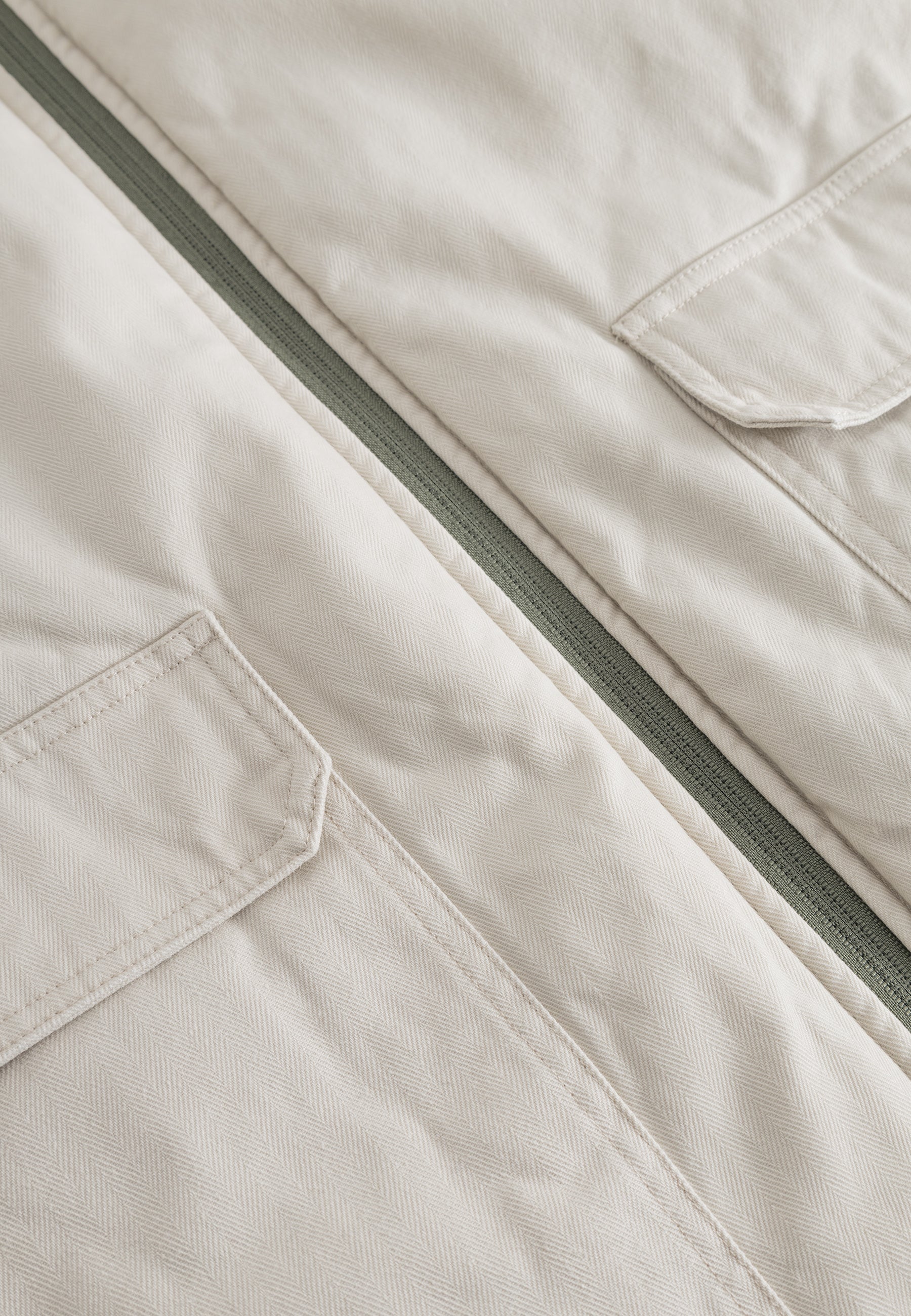 Vest-Reversible Herringbone in Hunter Jackets Colours and Sons