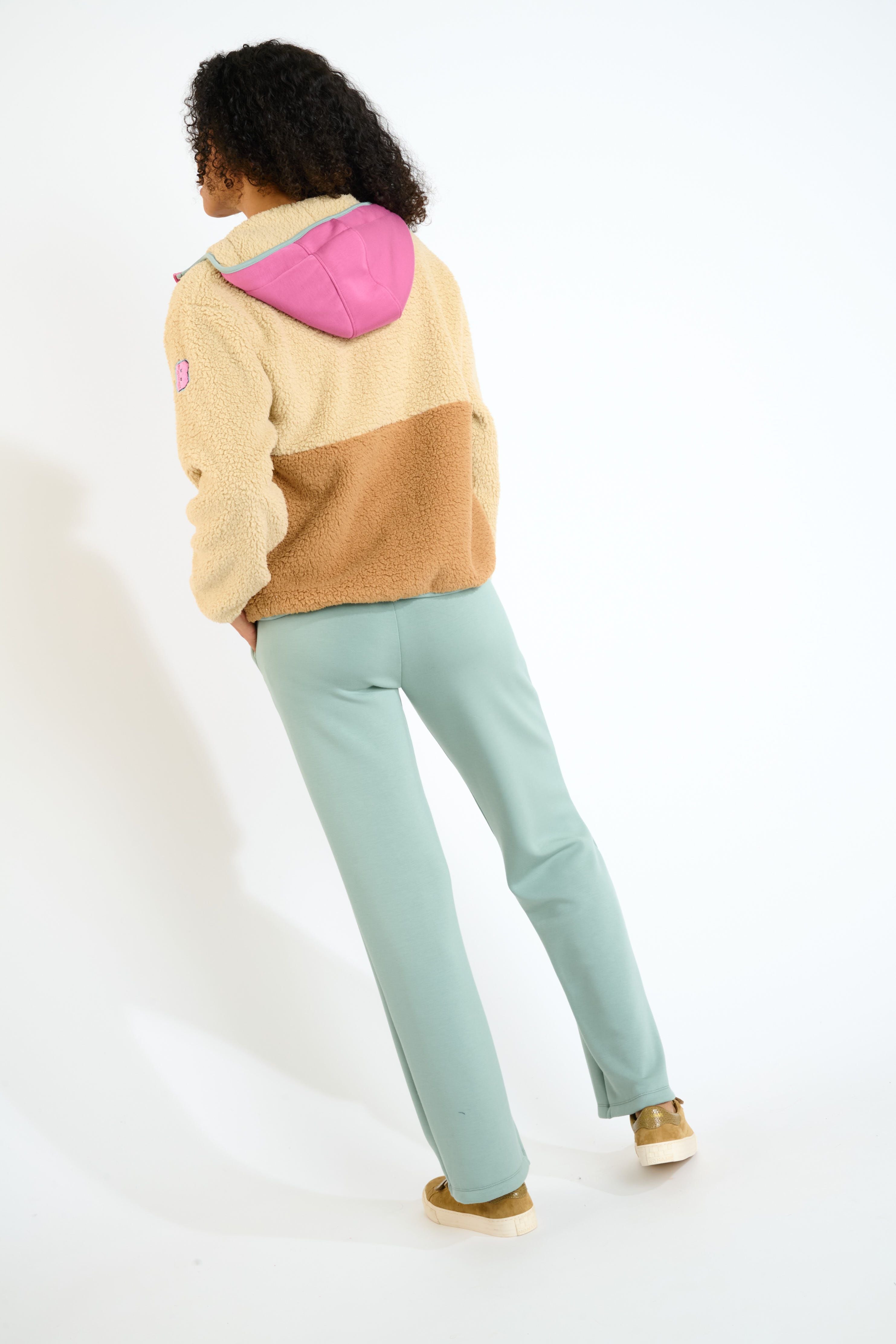 ALIMI-EAGLECRES fleece jacket in camel Jackets Banana Moon