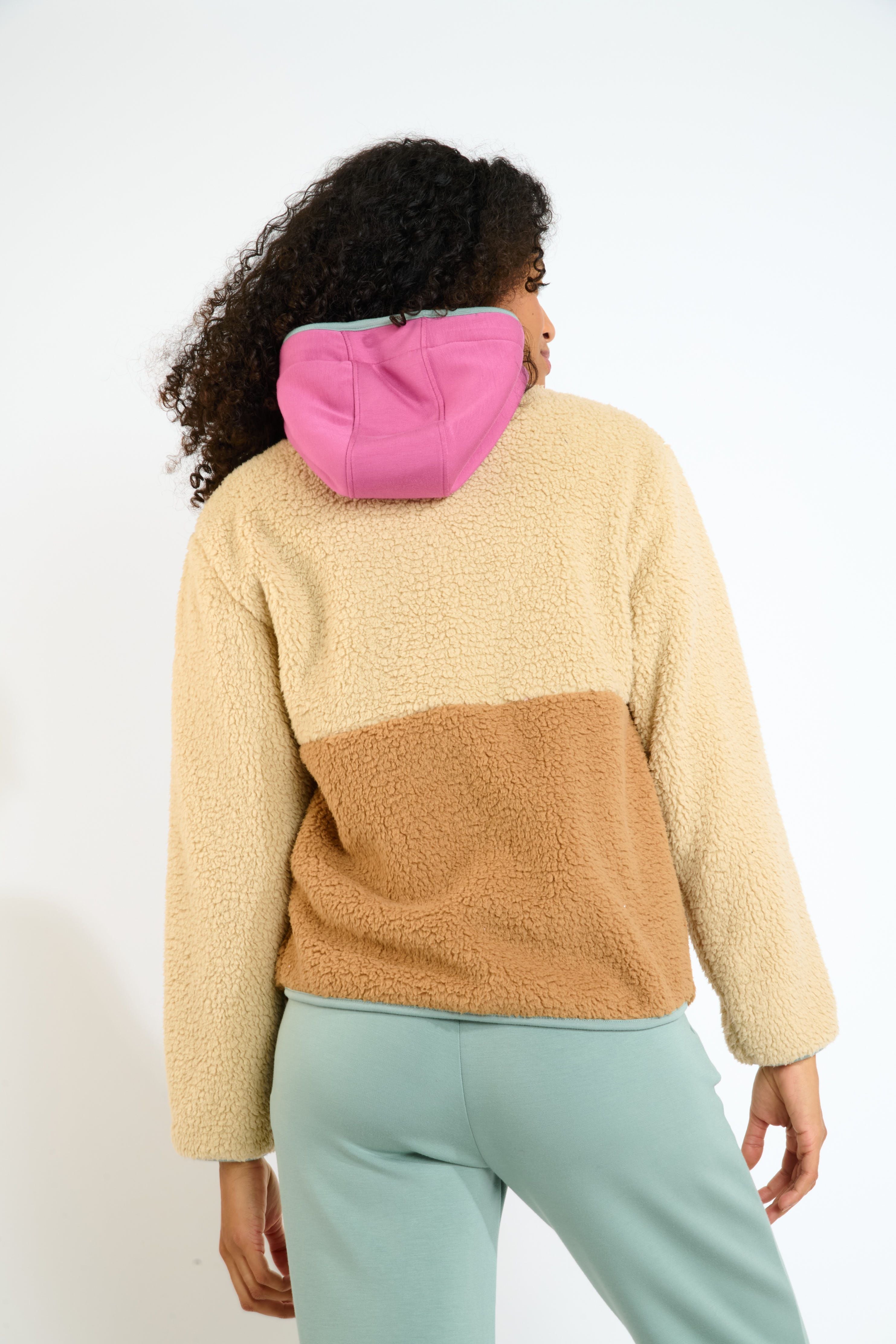 ALIMI-EAGLECRES fleece jacket in camel Jackets Banana Moon
