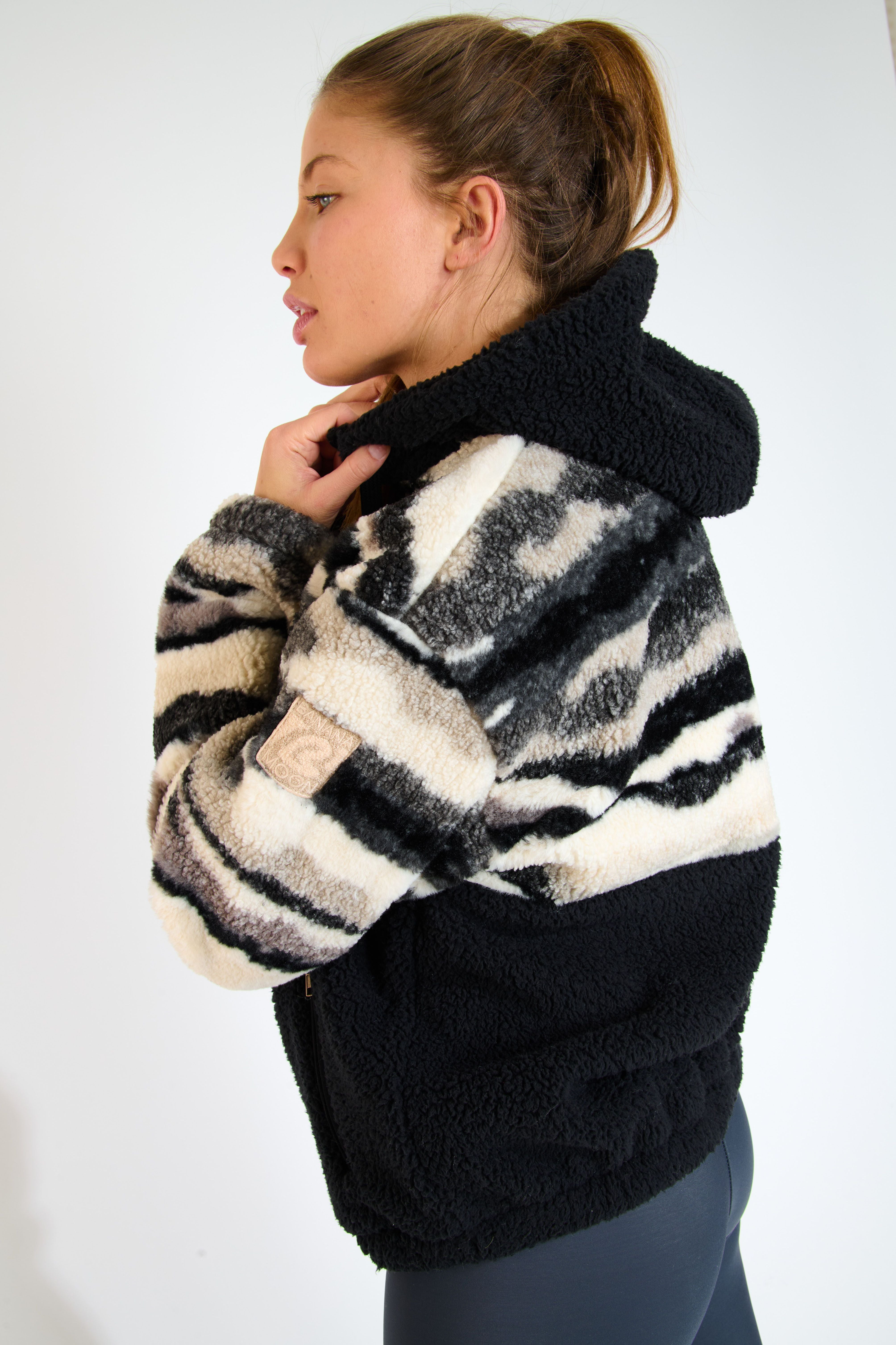 BANFF-GREENWOOD fleece jacket in Noir Jackets Banana Moon