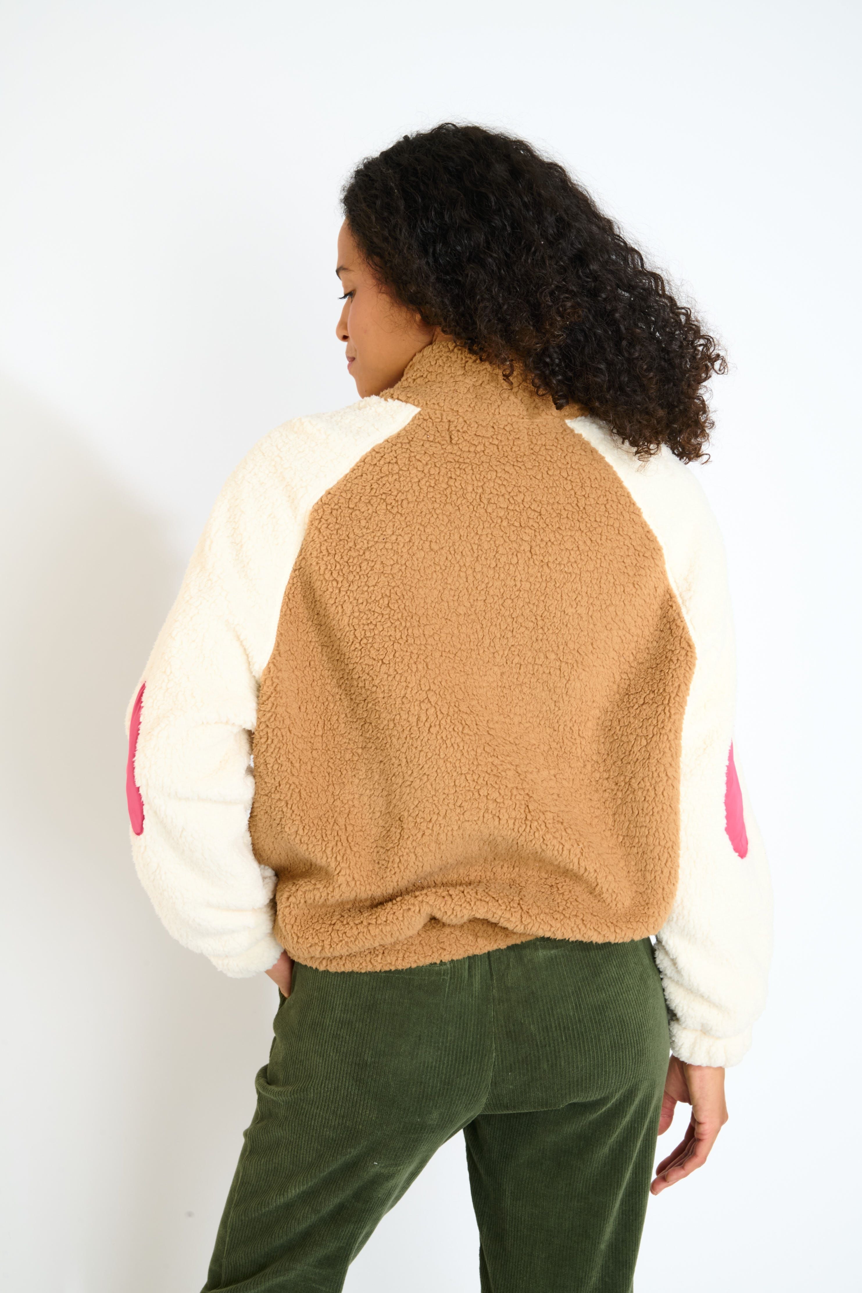 BREW-SKIWAX sweatshirt in camel Sweatshirts Banana Moon