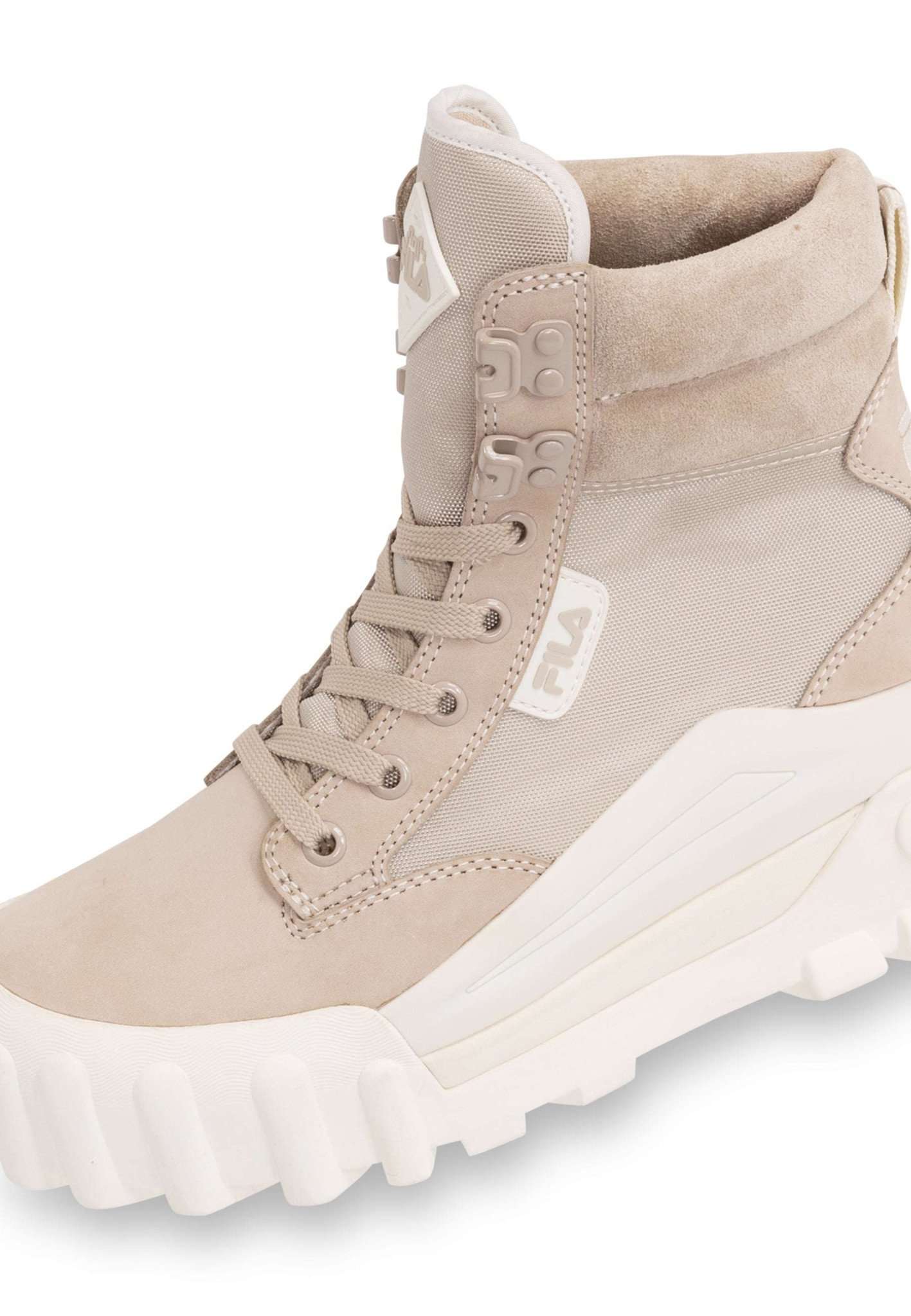 Grungelution Mid Wmn in Feather Gray-Marshmallow lace-up ankle boots Fila   