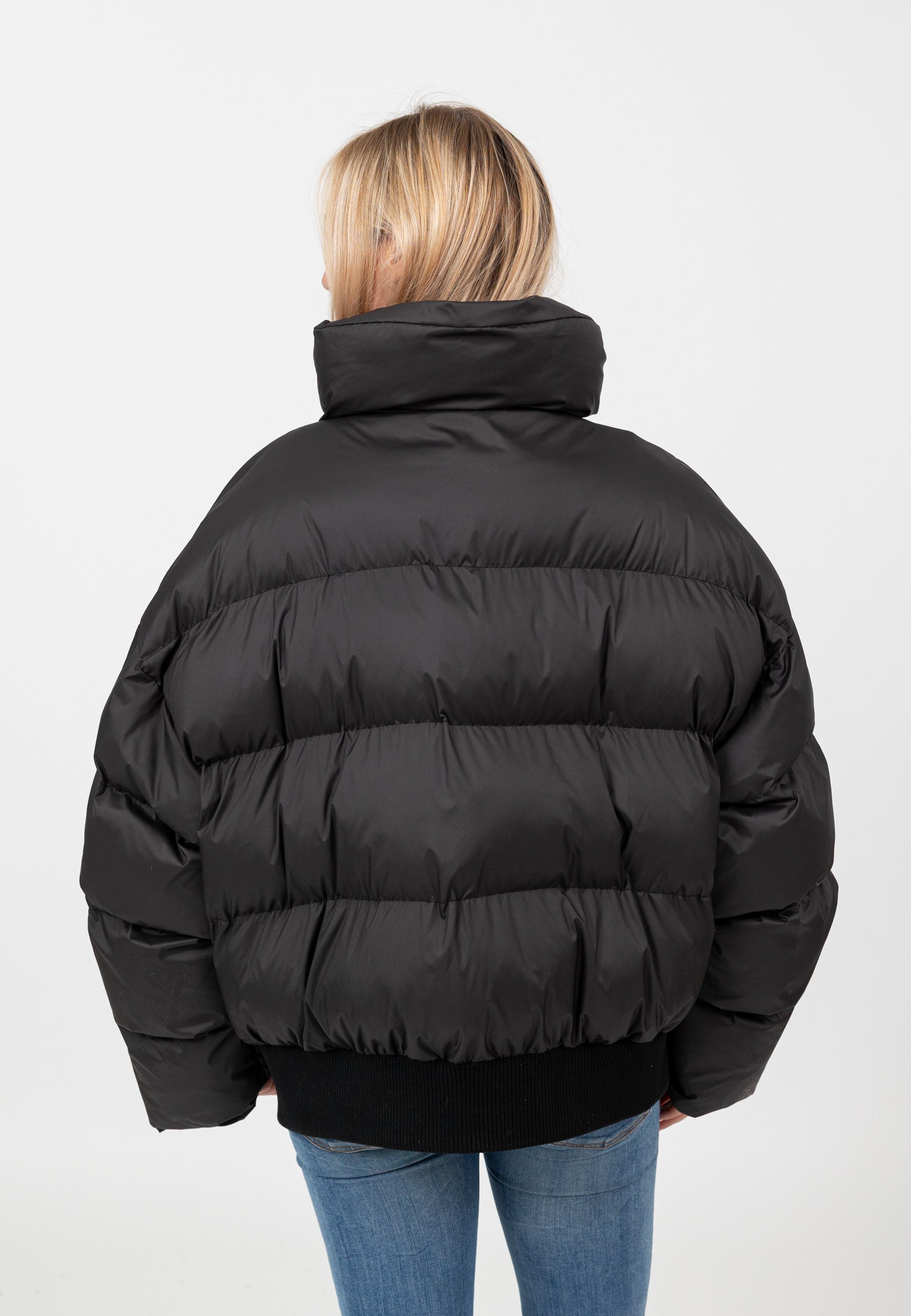 Hill-W in Black Jackets Bombers Original