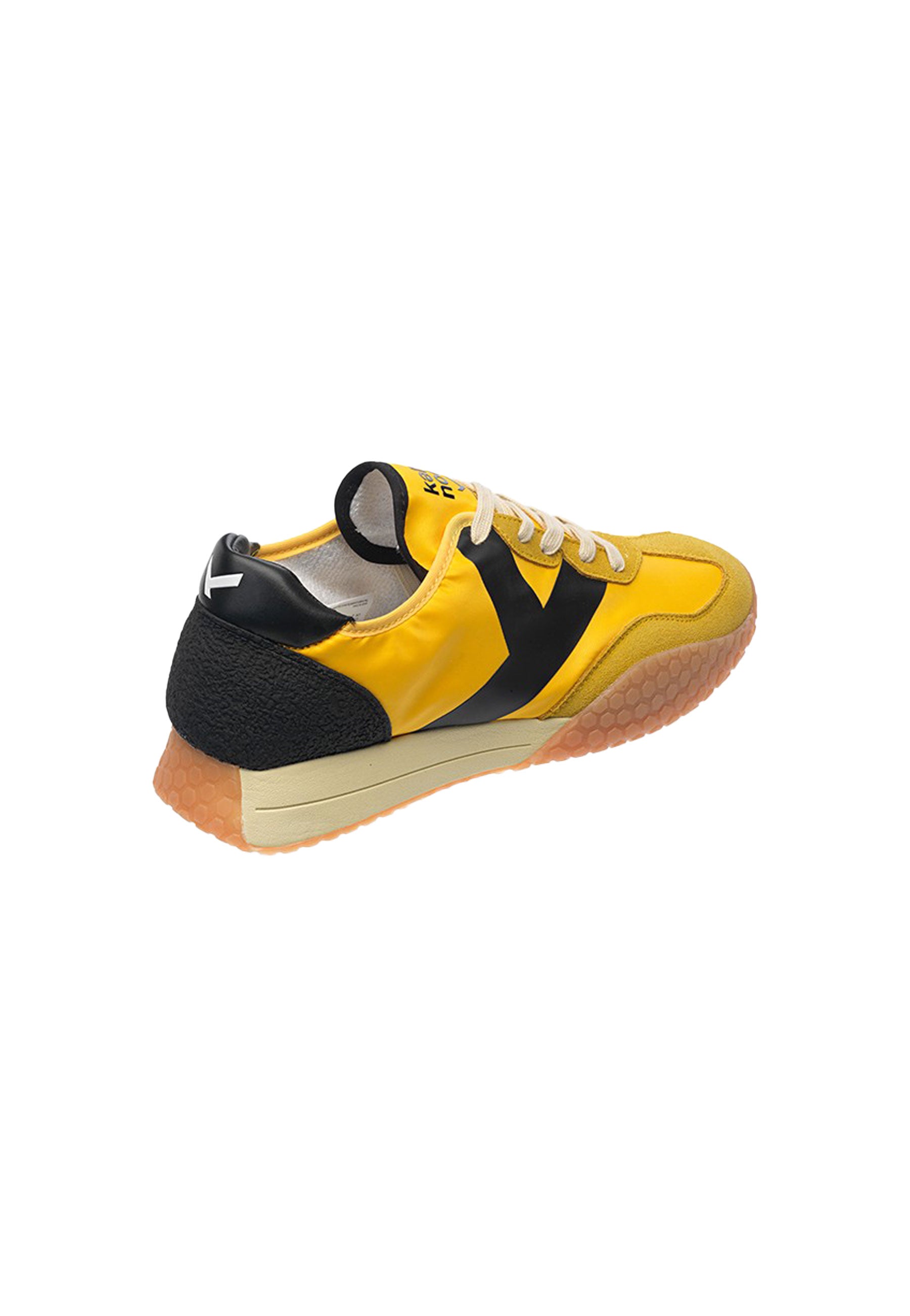 Ambassador in Yellow Sneakers Keh-Noo   