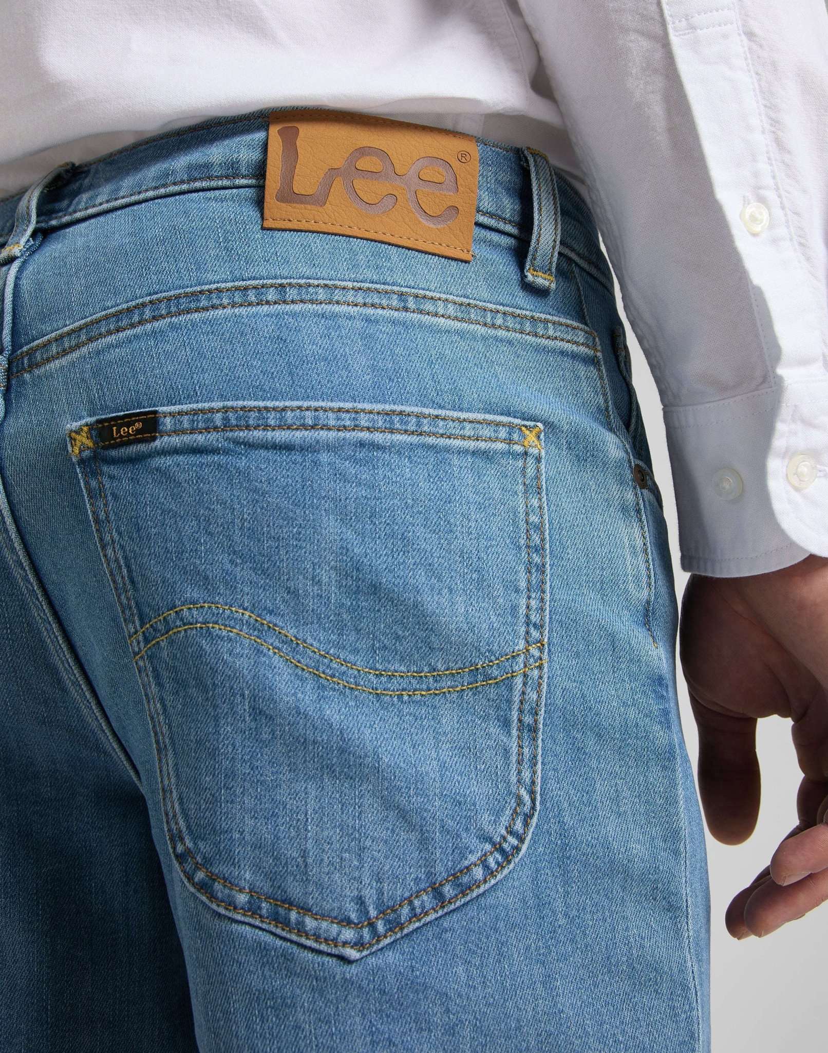 Brooklyn Straight in Light Stone Jeans Lee   