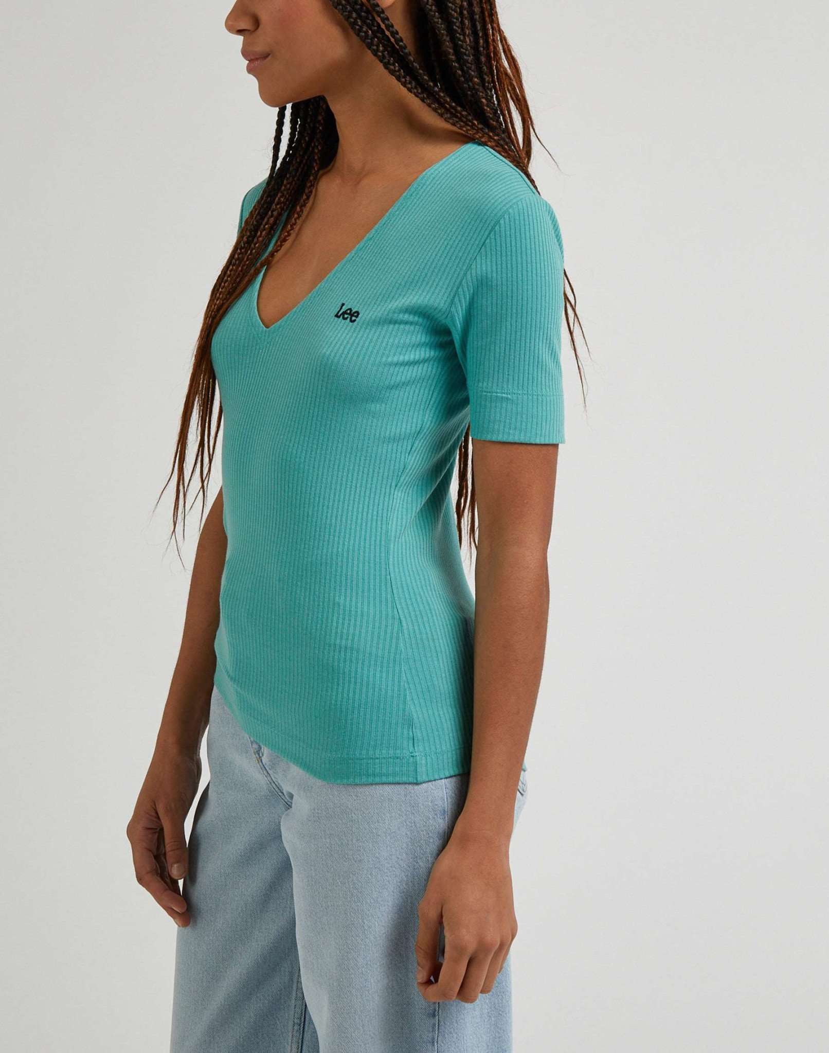 V Neck Rib in Dusty Jade T-Shirts Lee   