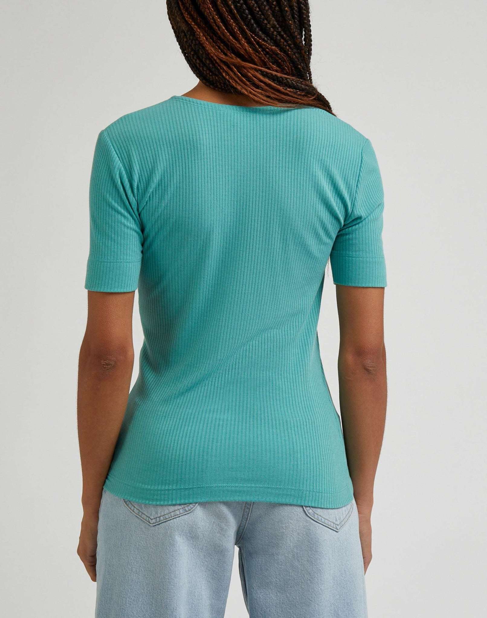 V Neck Rib in Dusty Jade T-Shirts Lee   