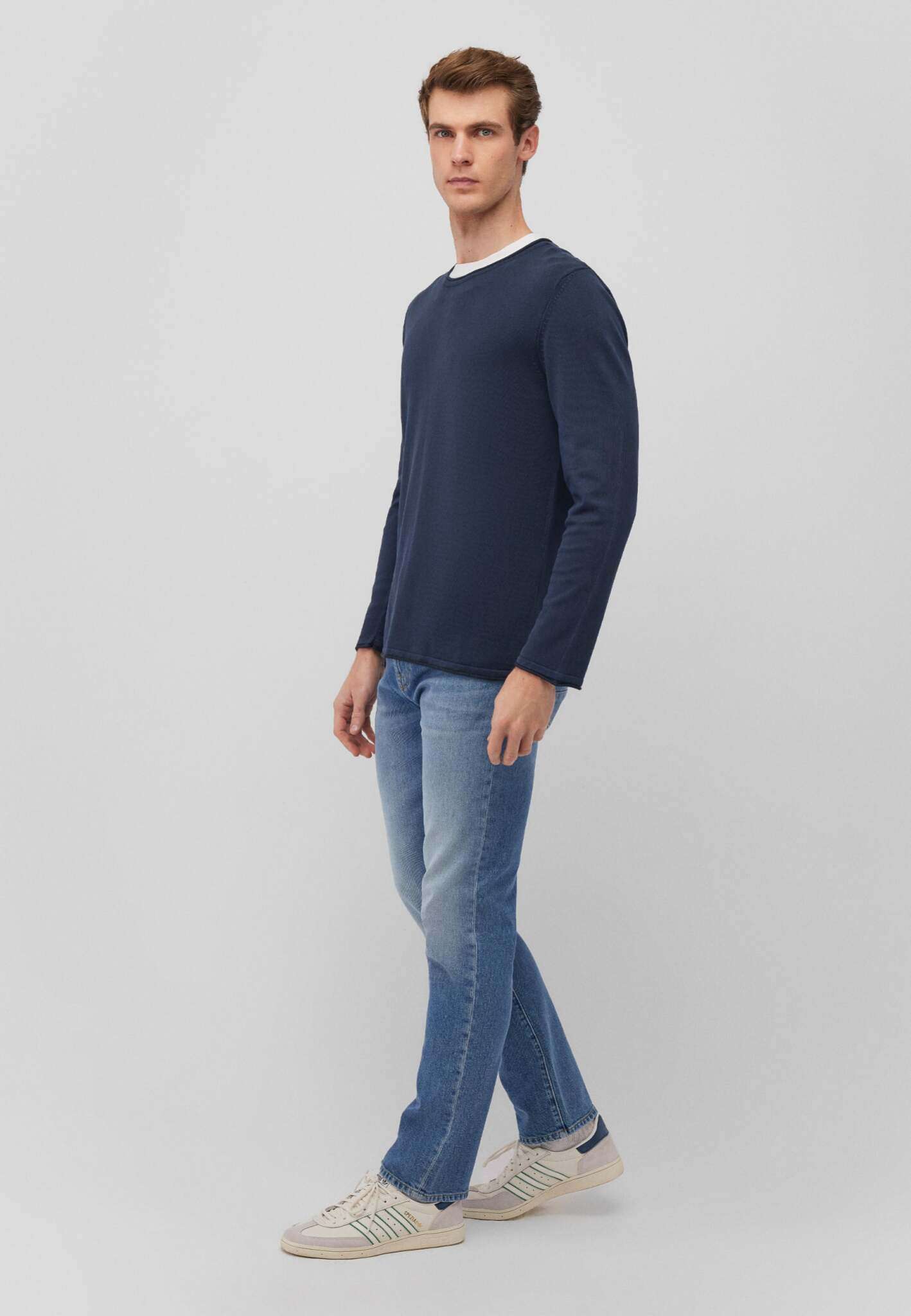 Sweater in Total Eclipse Sweater Mavi