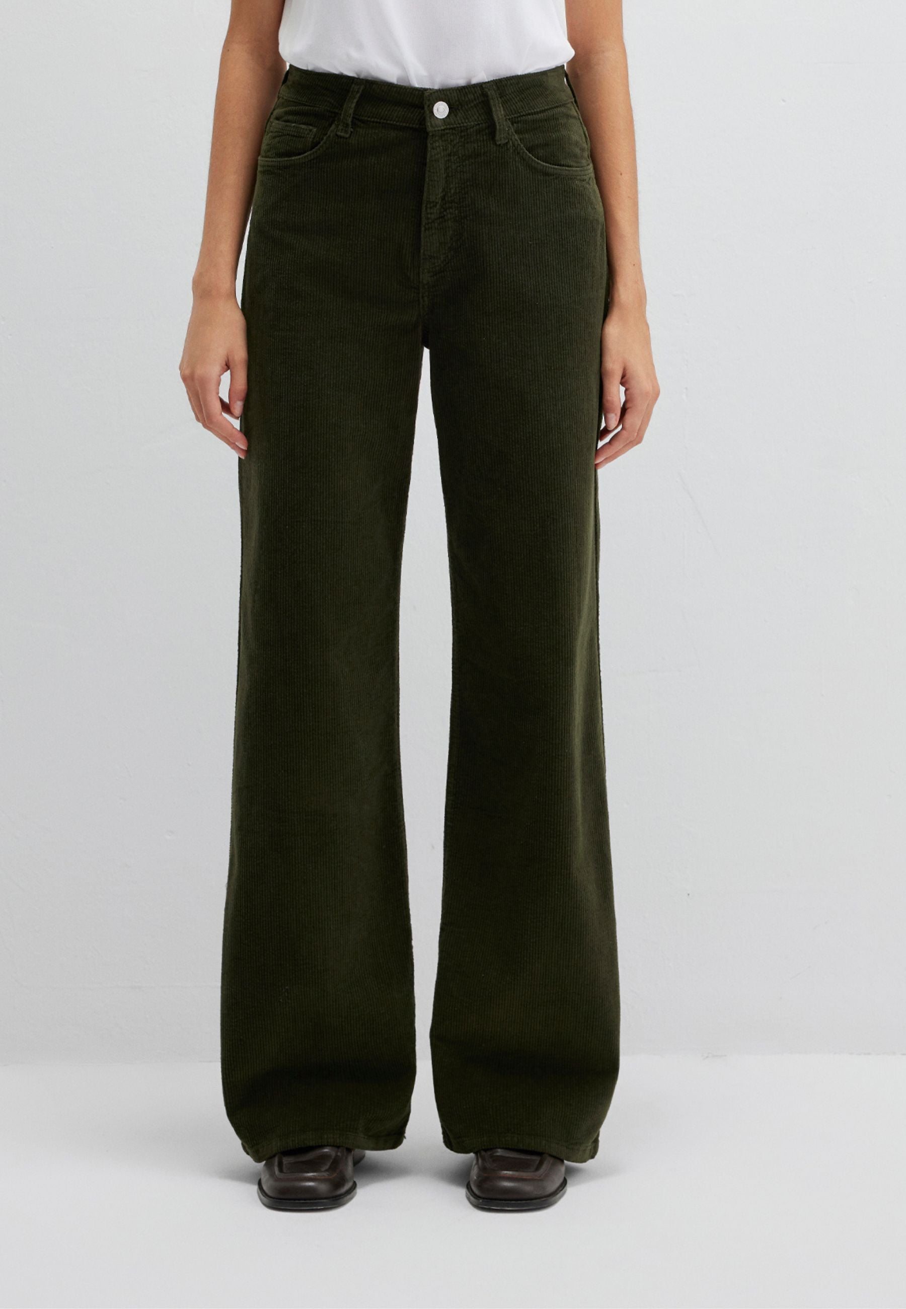 Malibu in Deep Depths Cord