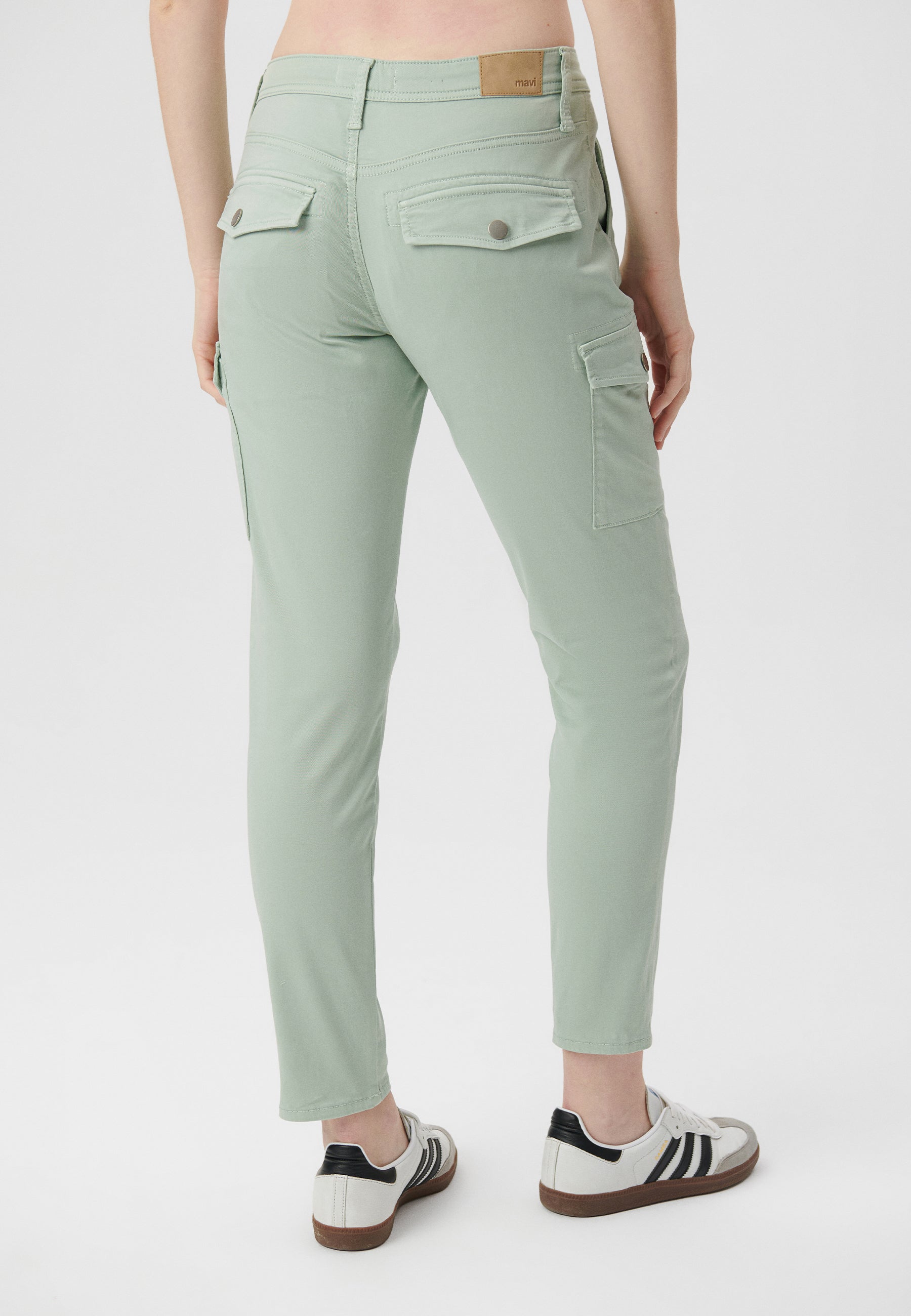 Luzi in jadeite sateen pants Mavi   