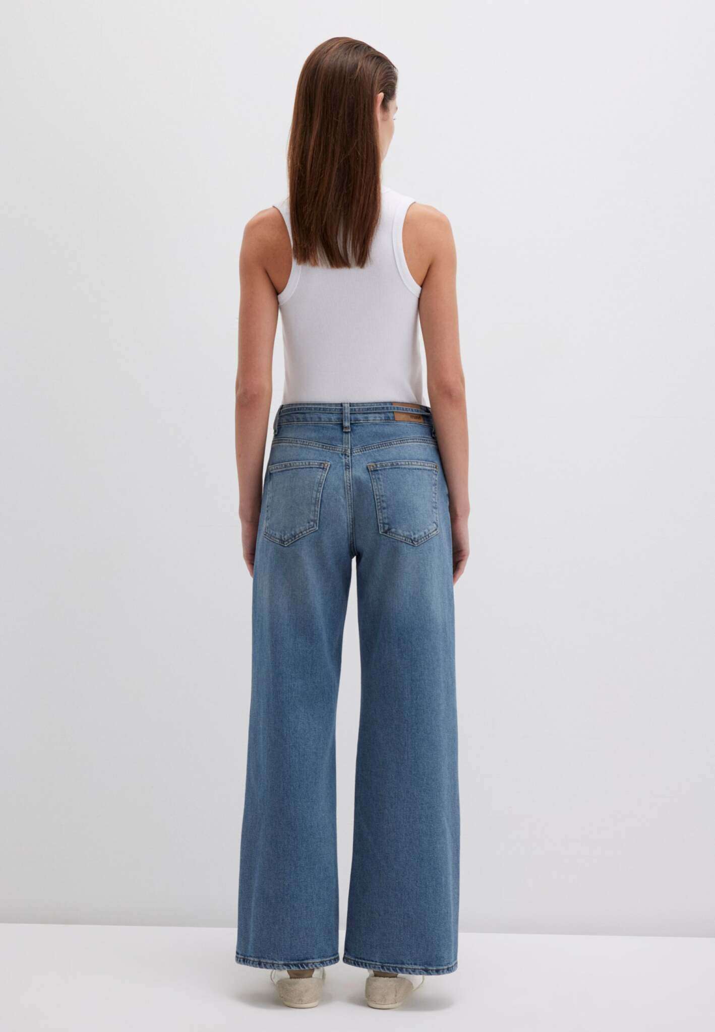 Malibu With Belt in Mid Used 90S Jeans Mavi