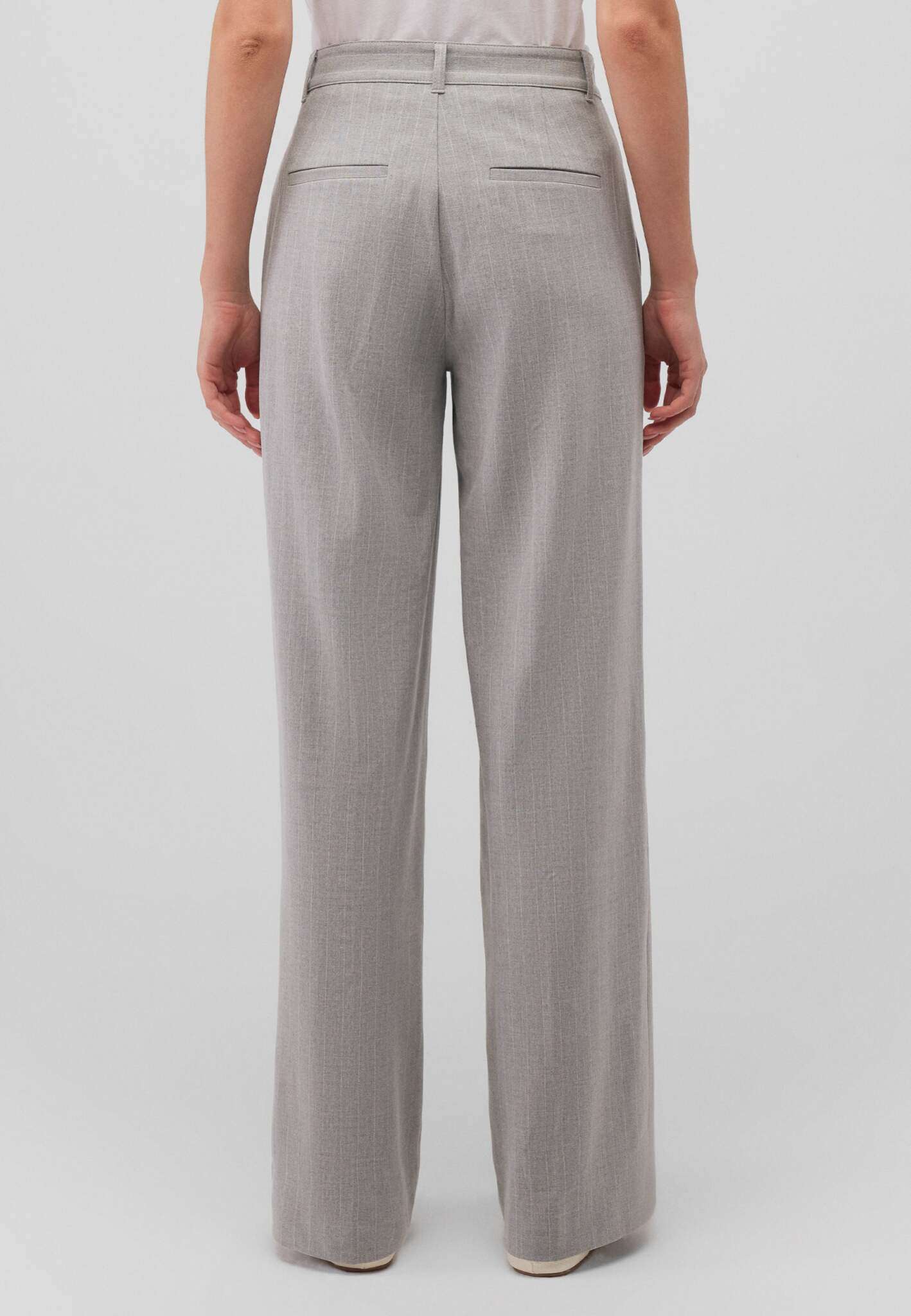 Woven Pants in Grey Stripe Pants Mavi