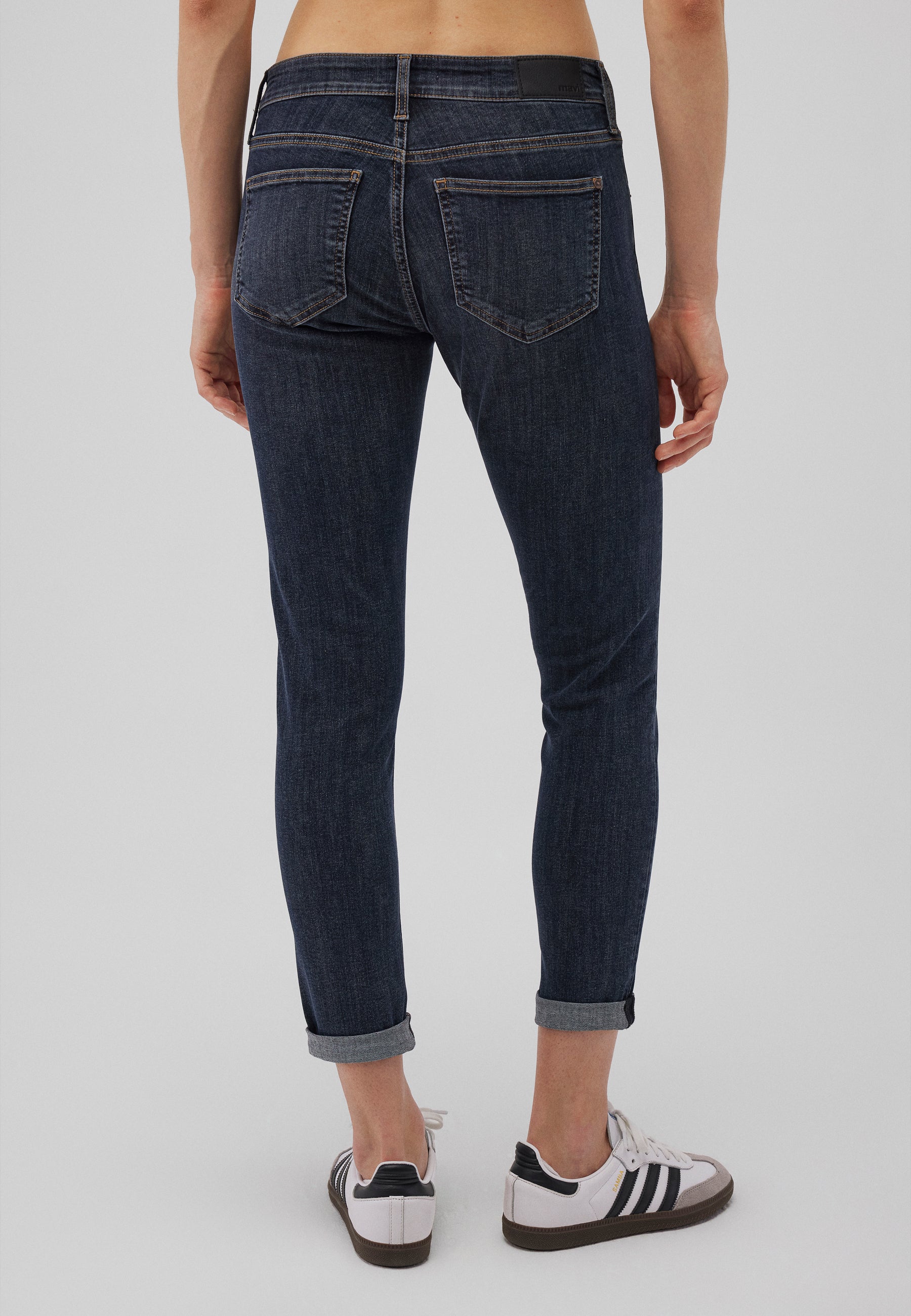 Lexy in Smoky Blue Memory Everyday Jeans Mavi   