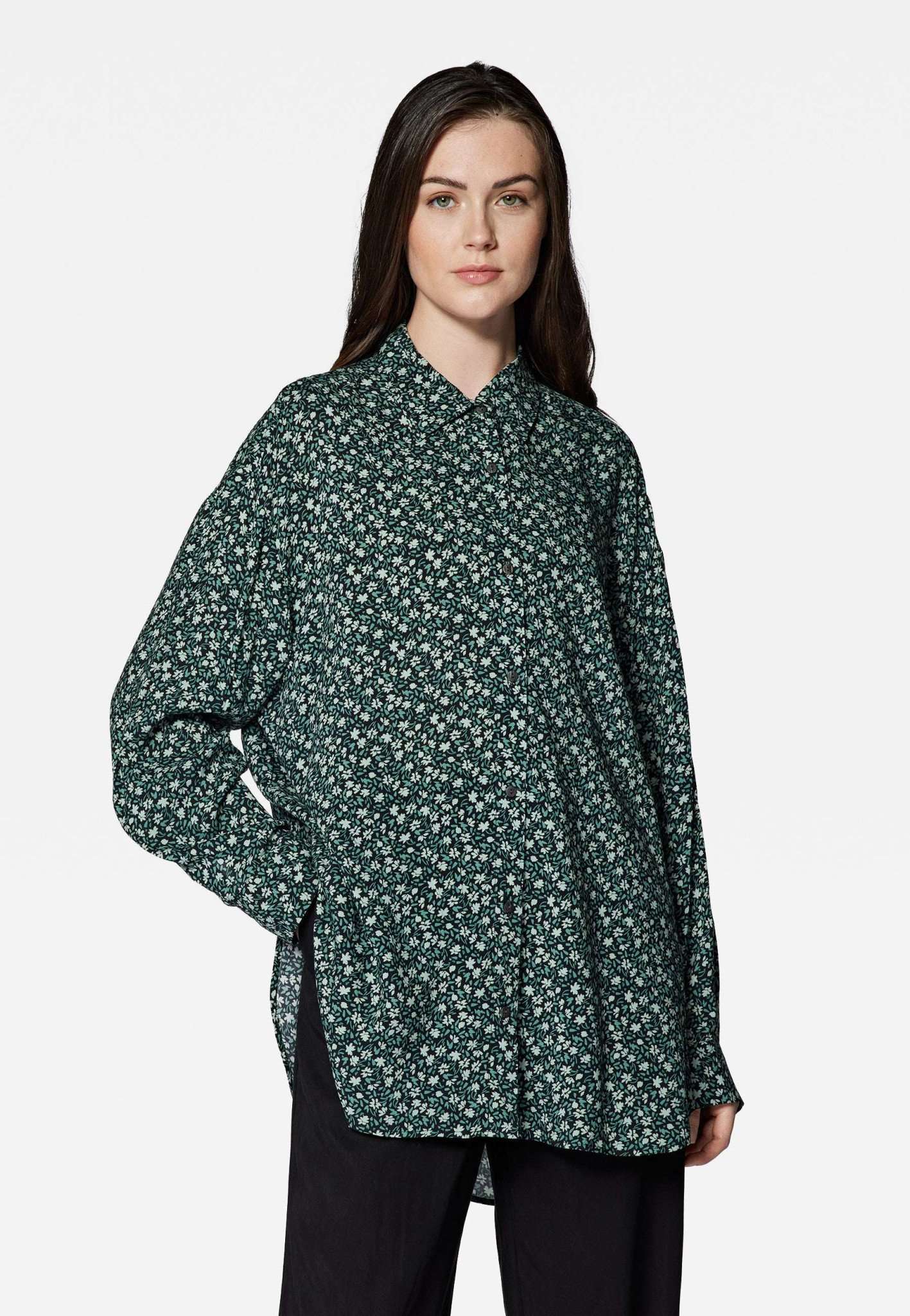 Printed Oversize Shirt in Black Petal Print Shirts Mavi   