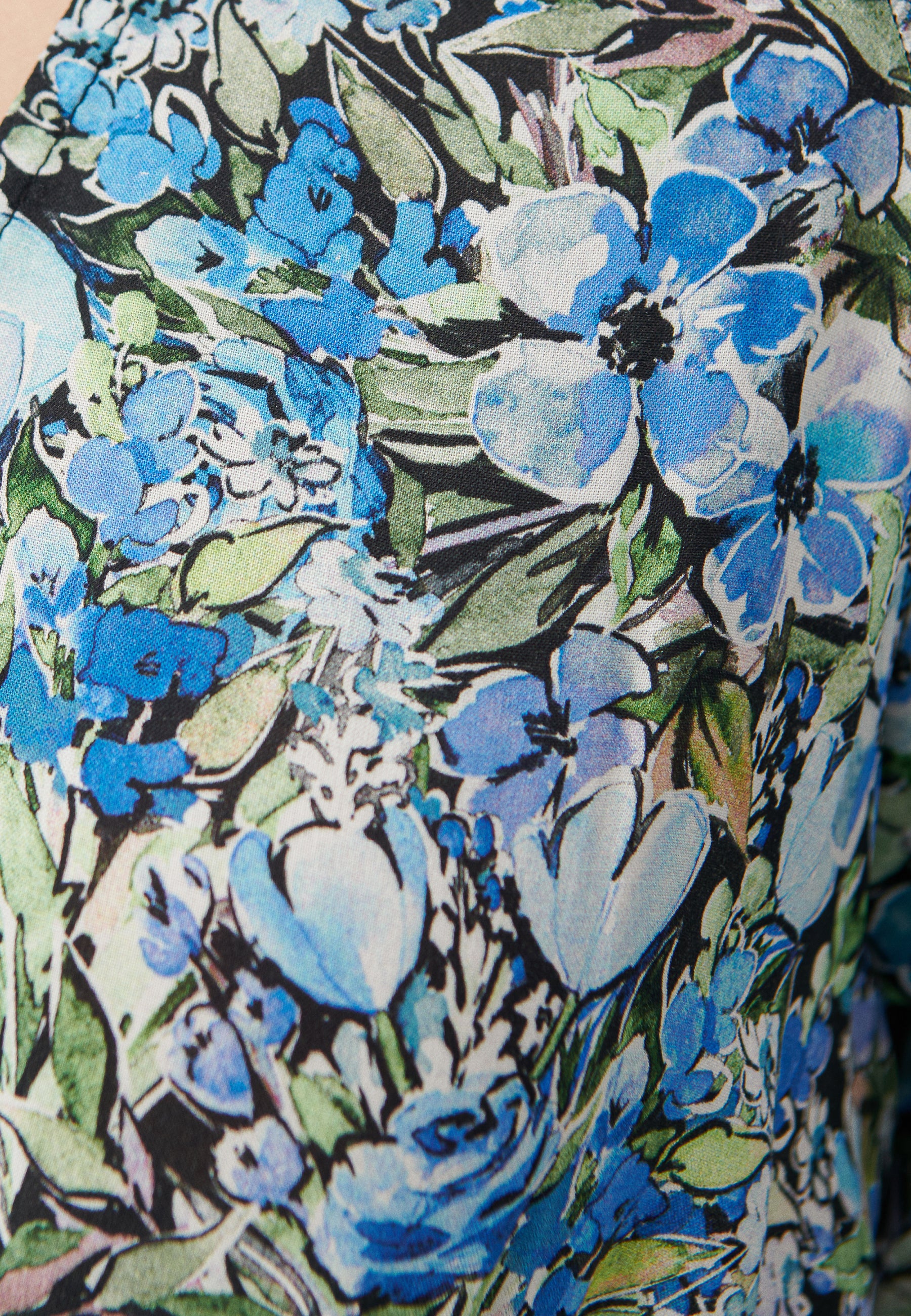 Short Sleeve Woven Dress in Blue Garden Print Dresses Mavi   