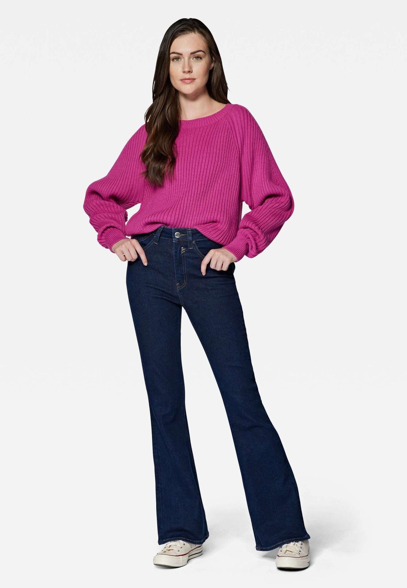 Crew Neck Sweater in Fuchsia Red Sweater Mavi   