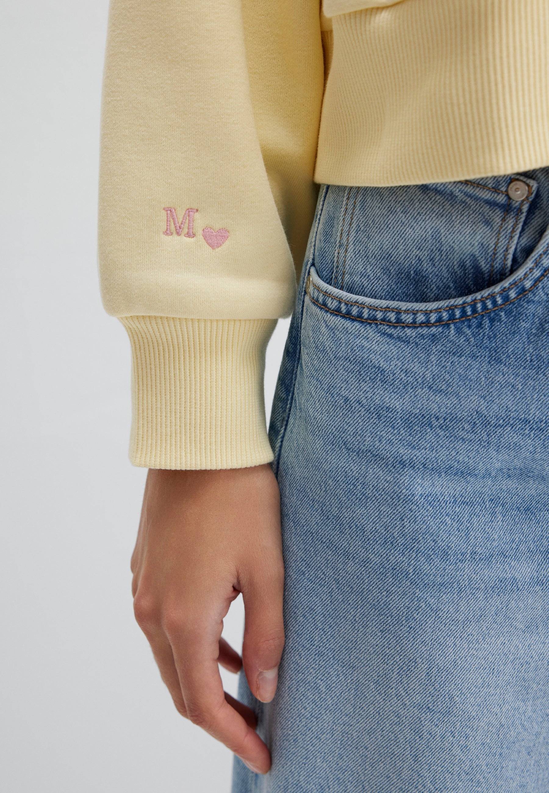 Crew Neck Sweatshirt in Double Cream