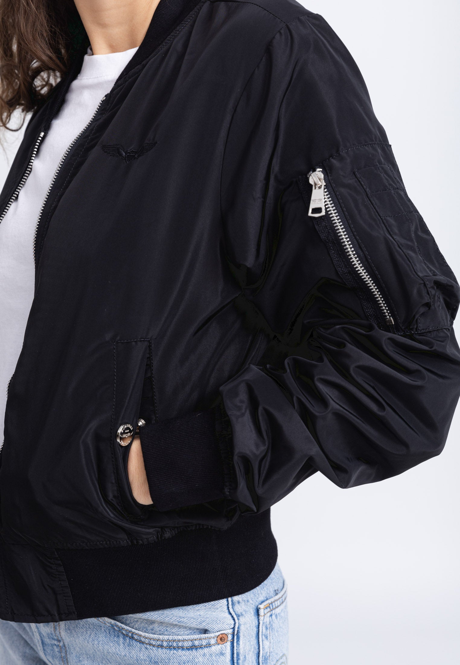 MA1 W Bomber Jacket in Black Jackets Bombers Original   