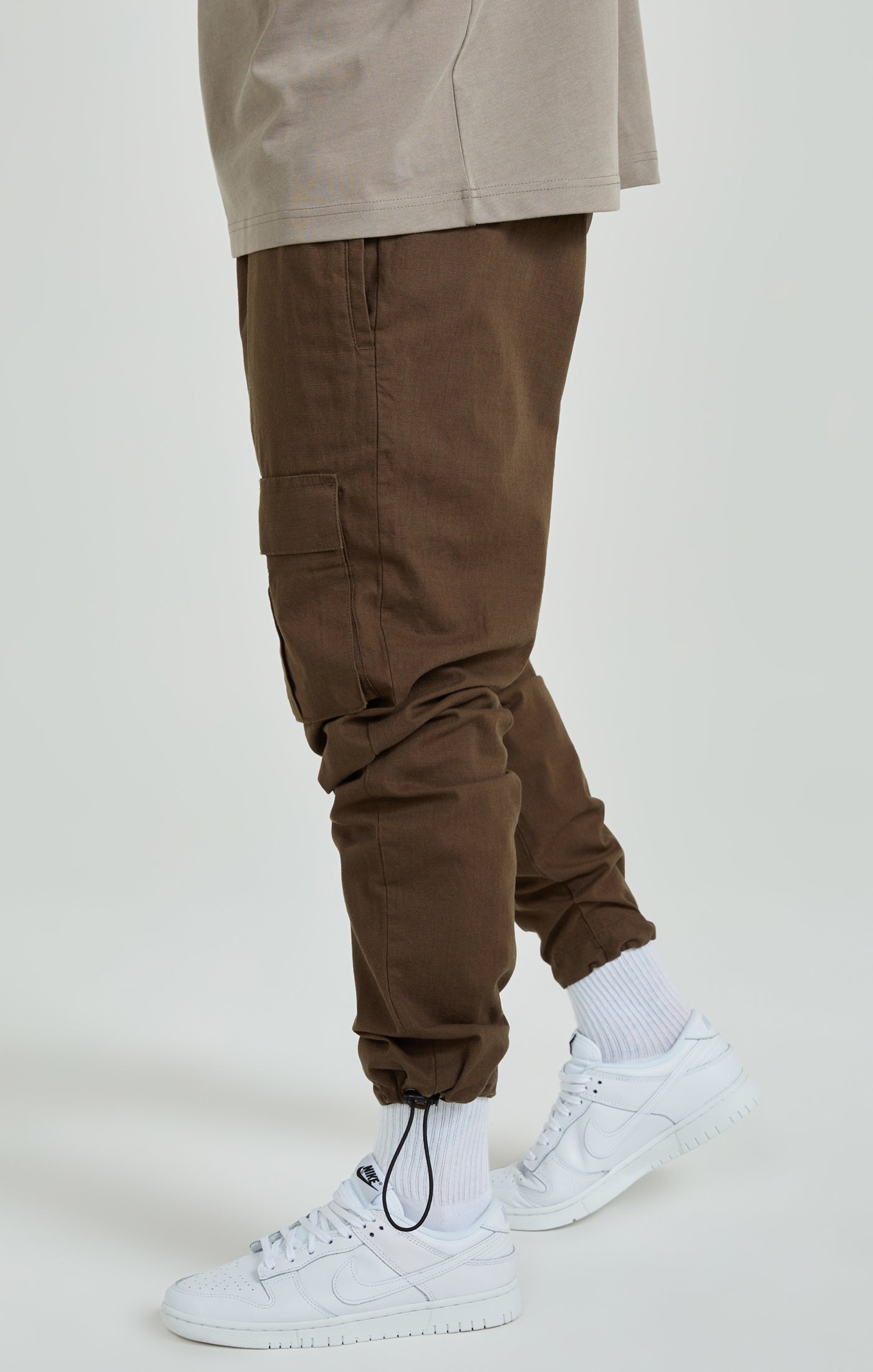 Ripstop Cargo Pants in Brown Pants SikSilk   