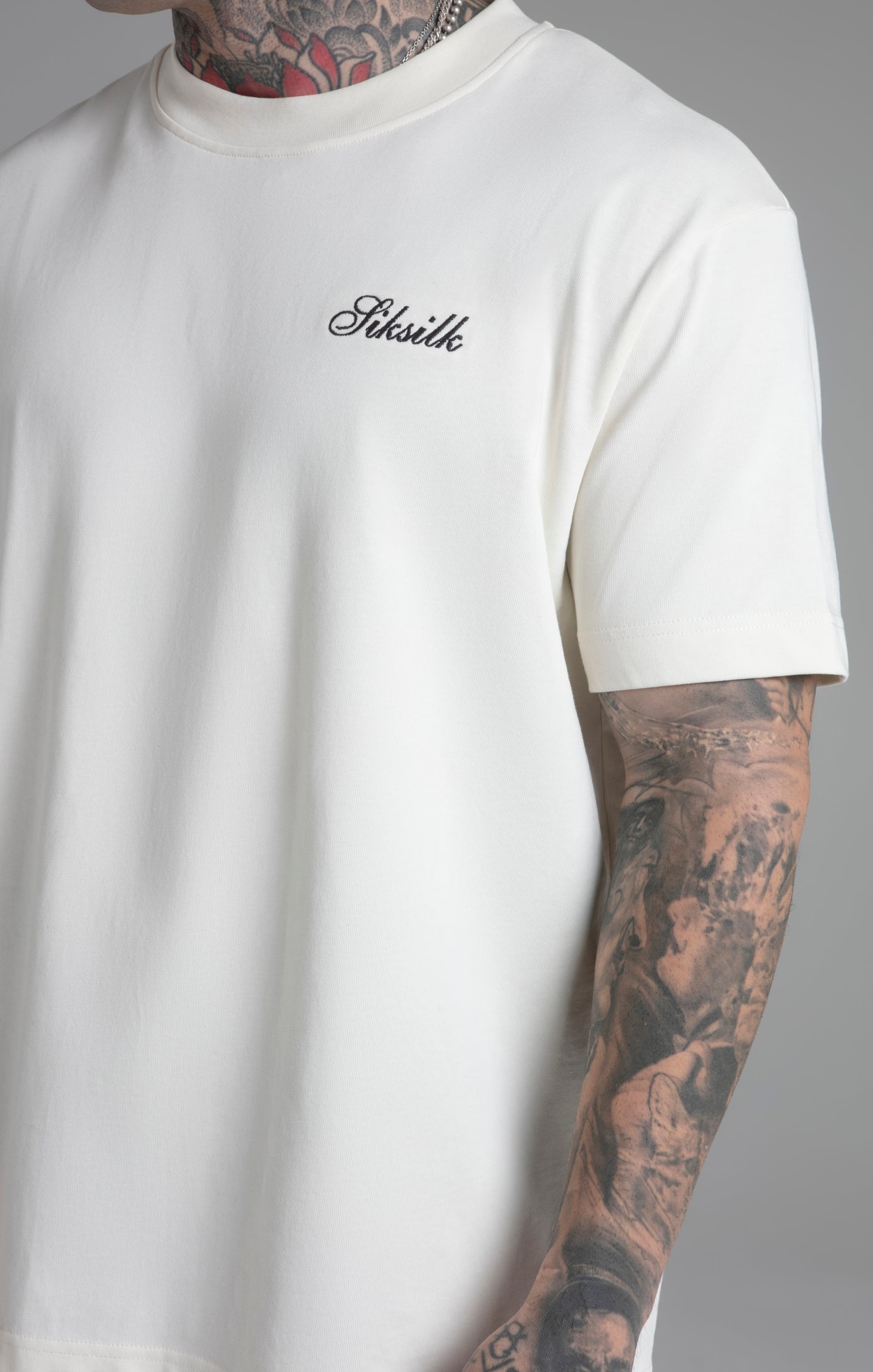 Graphic T-shirt in ecru T-shirts SikSilk   