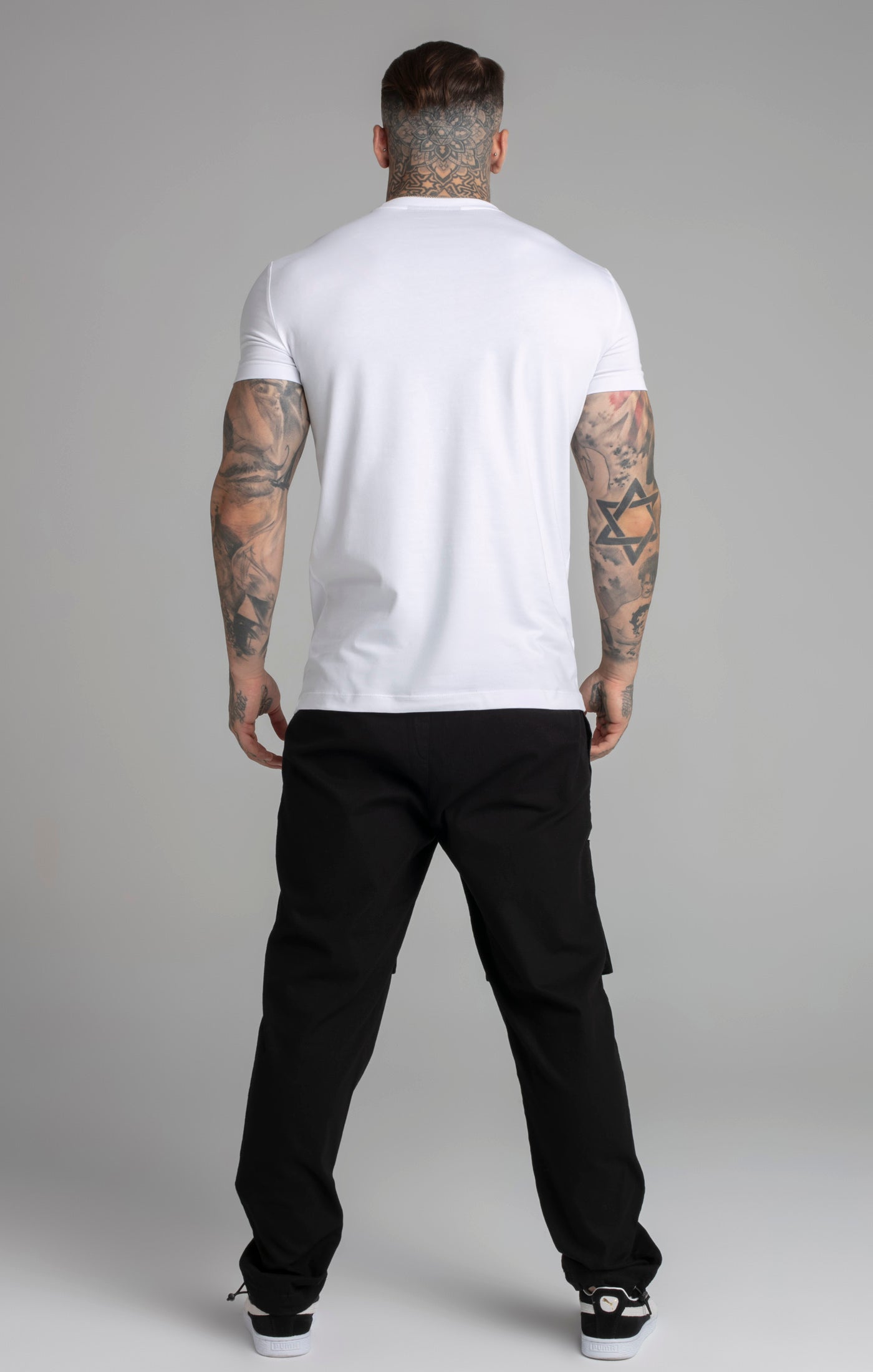 Muscle Fit T-Shirt in White T-Shirts SikSilk   