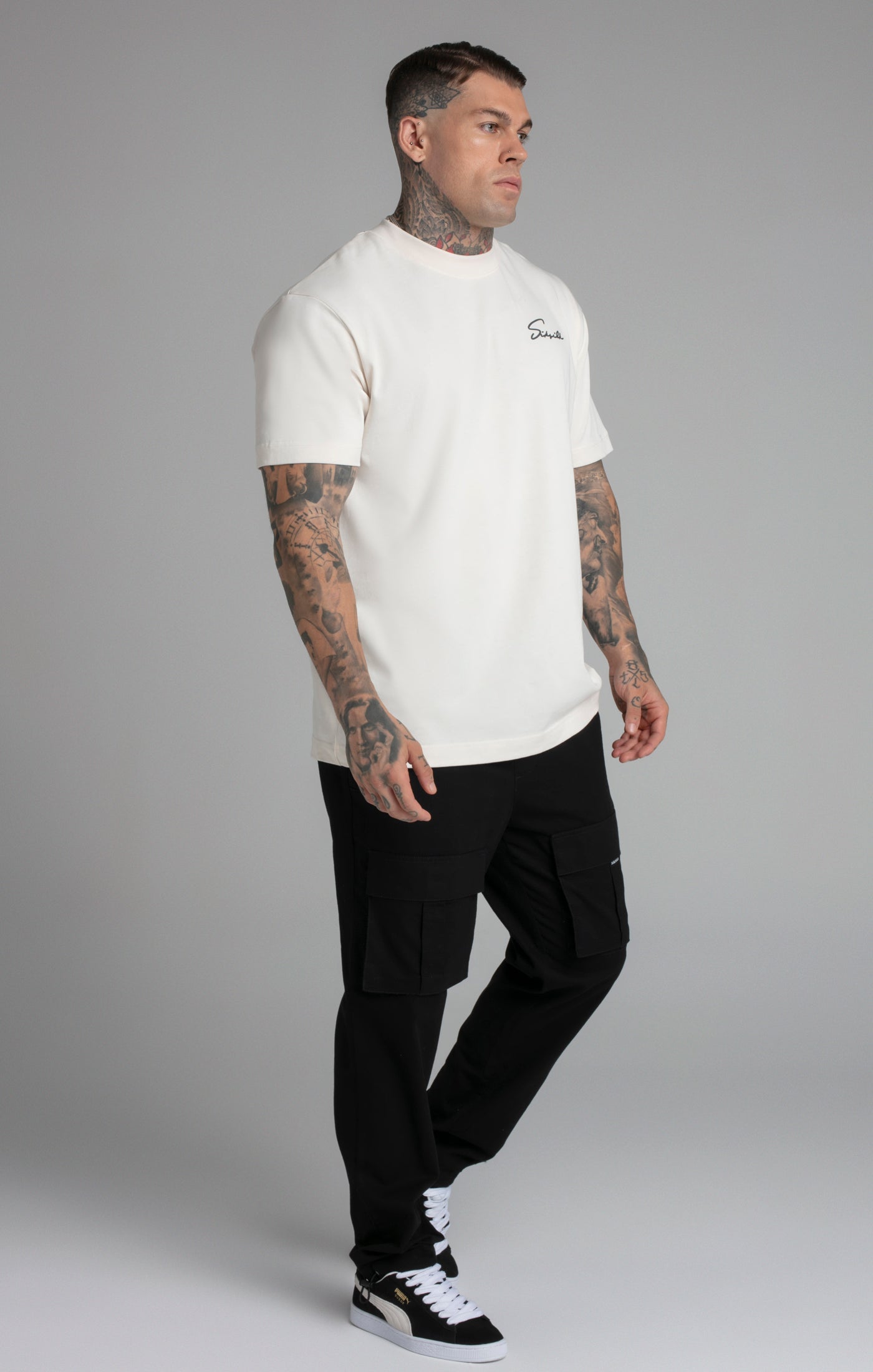 Script T-shirt in ecru T-shirts SikSilk   