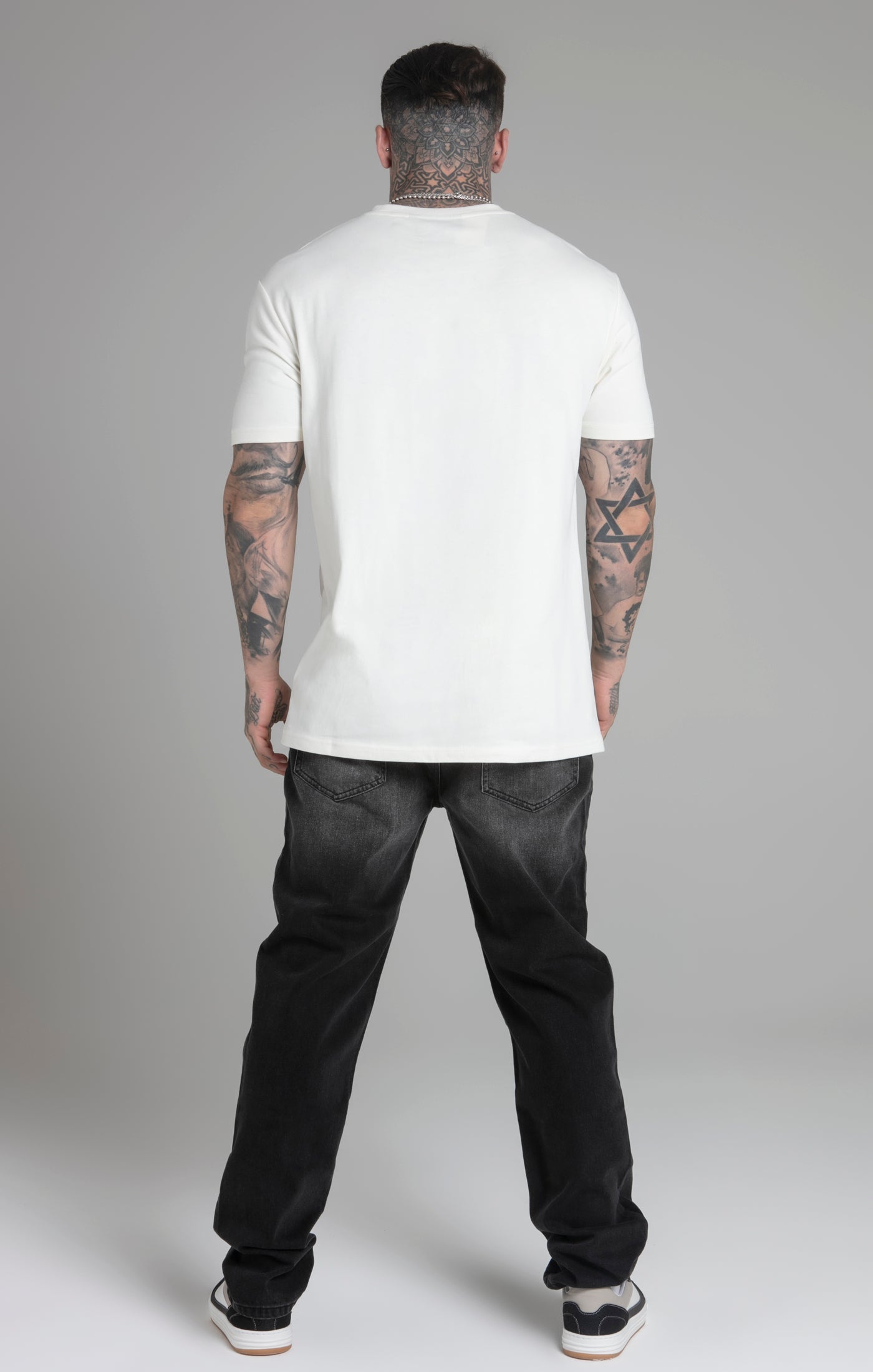 Relaxed fit T-shirt in ecru T-shirts SikSilk   