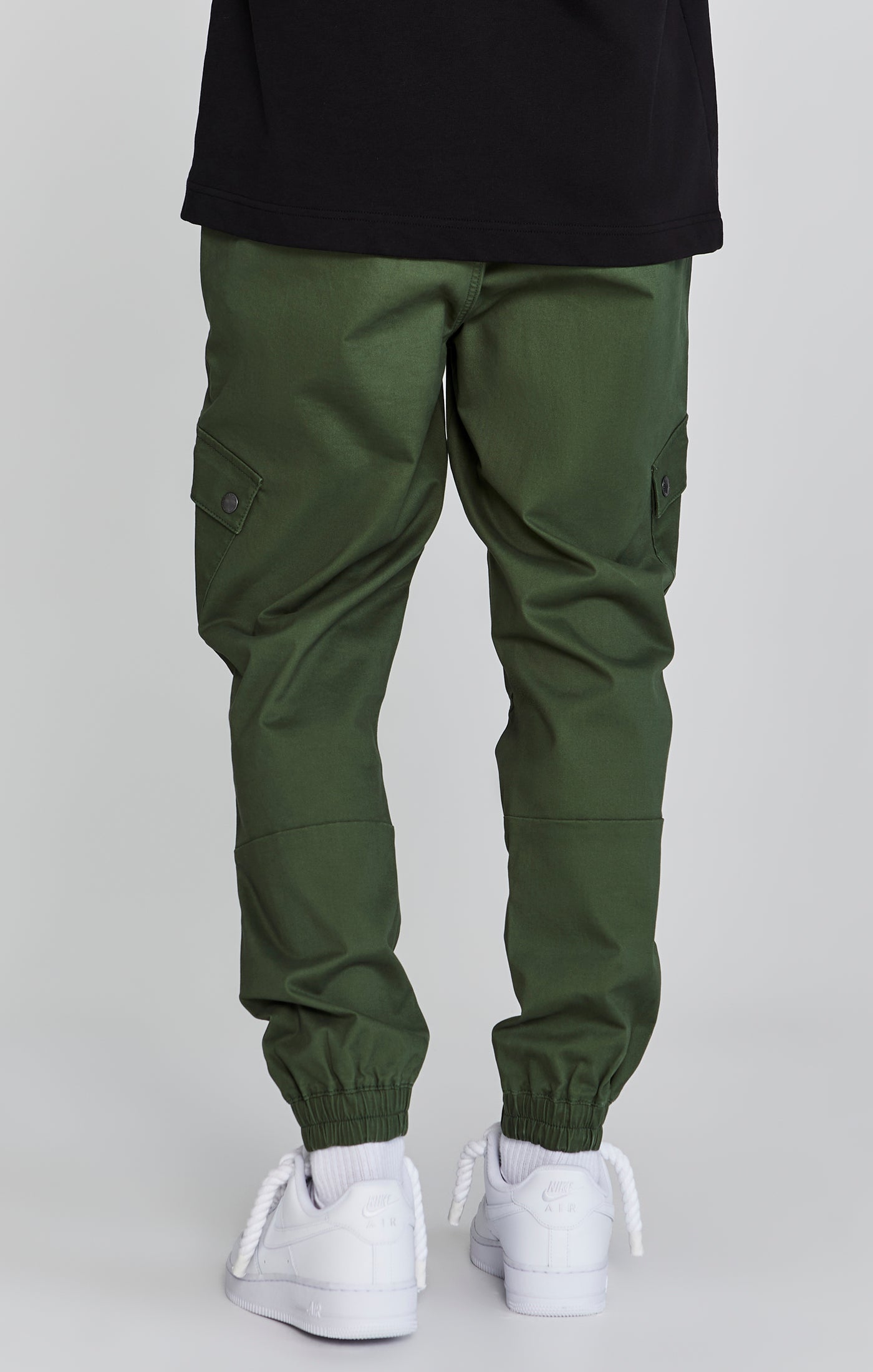 Cargo Pants in Green Khaki Pants SikSilk   