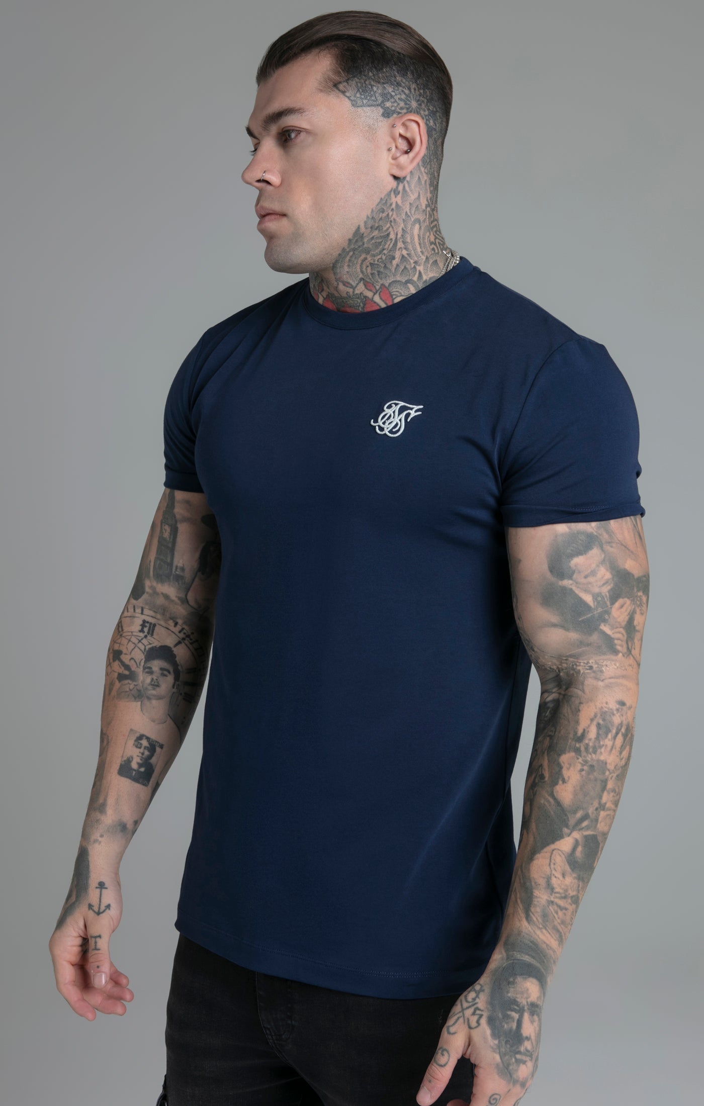 Muscle Fit T-Shirt in Navy T-Shirts SikSilk   