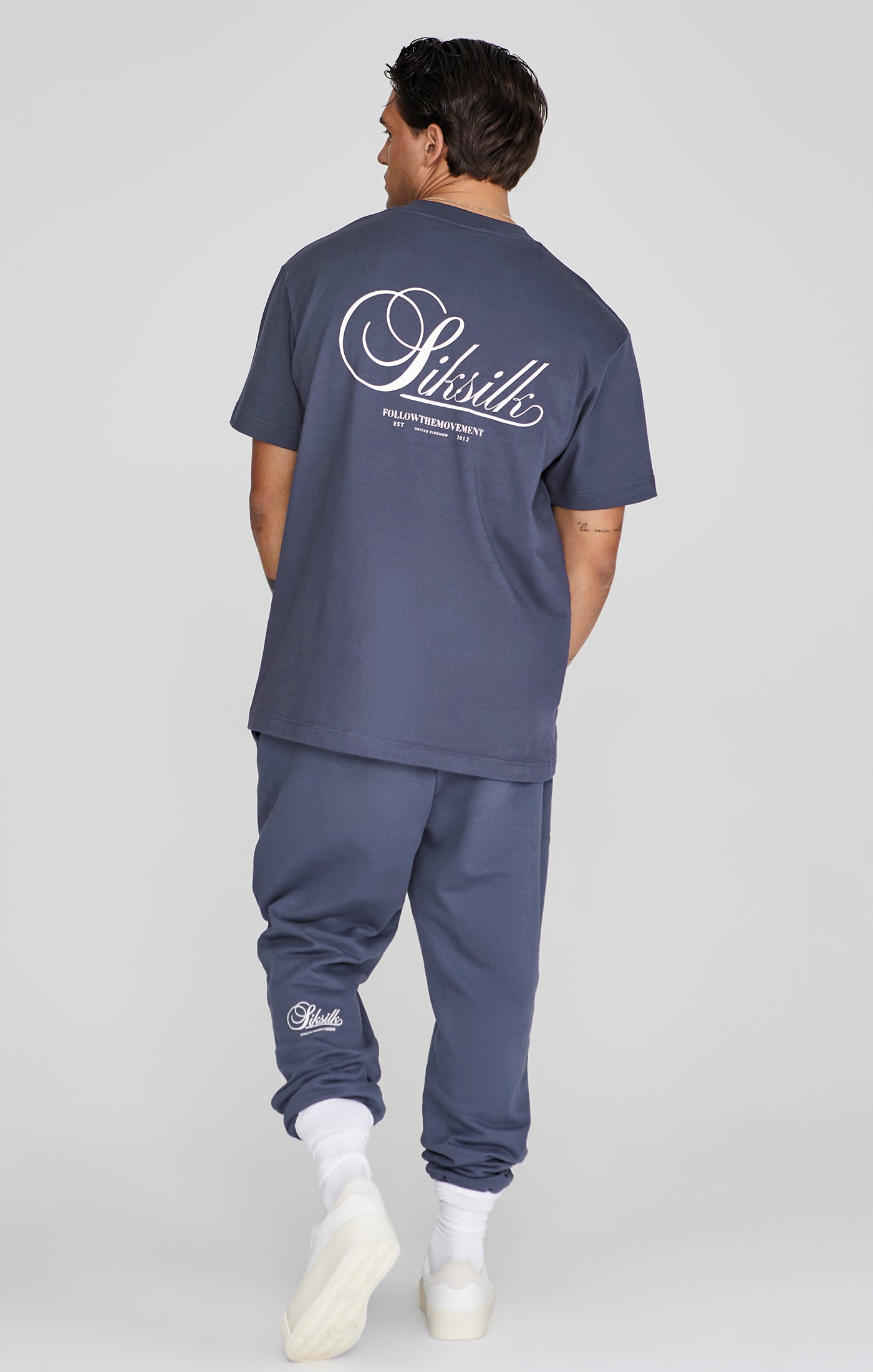 Graphic T-Shirt in Navy T-Shirts SikSilk   