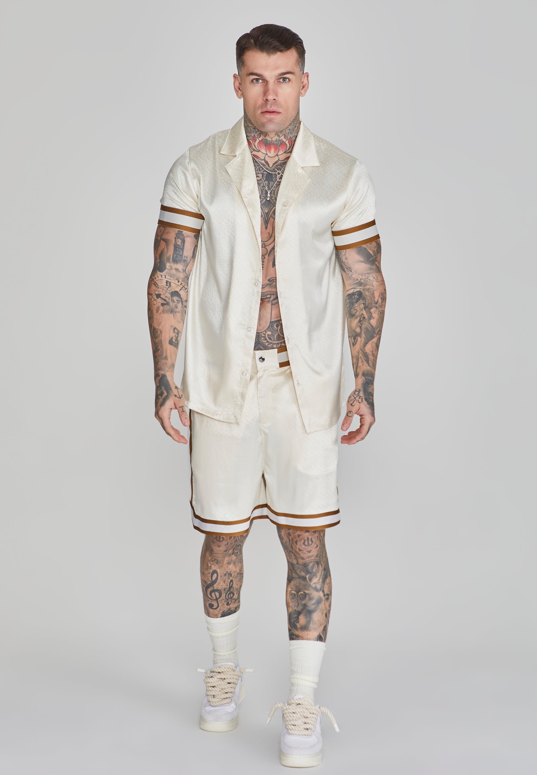 Resort Shorts in Ecru Shorts SikSilk   