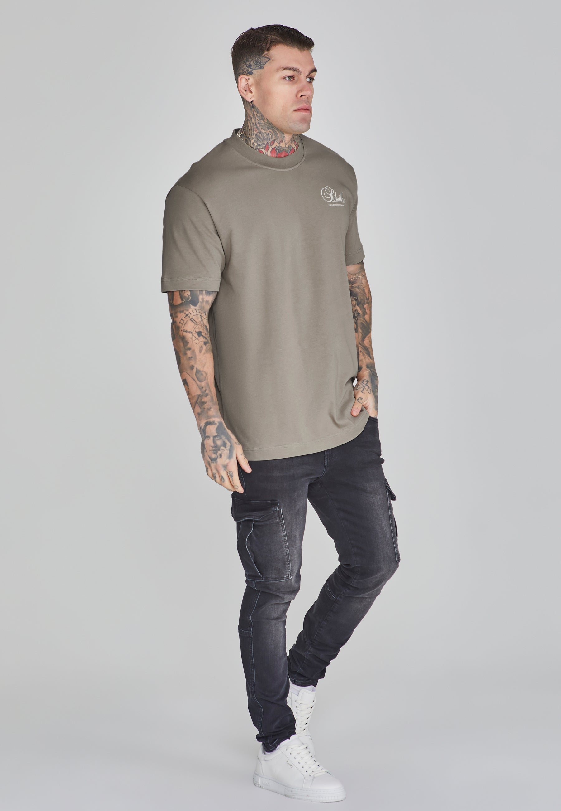 Graphic T-shirt in khaki T-shirts SikSilk   