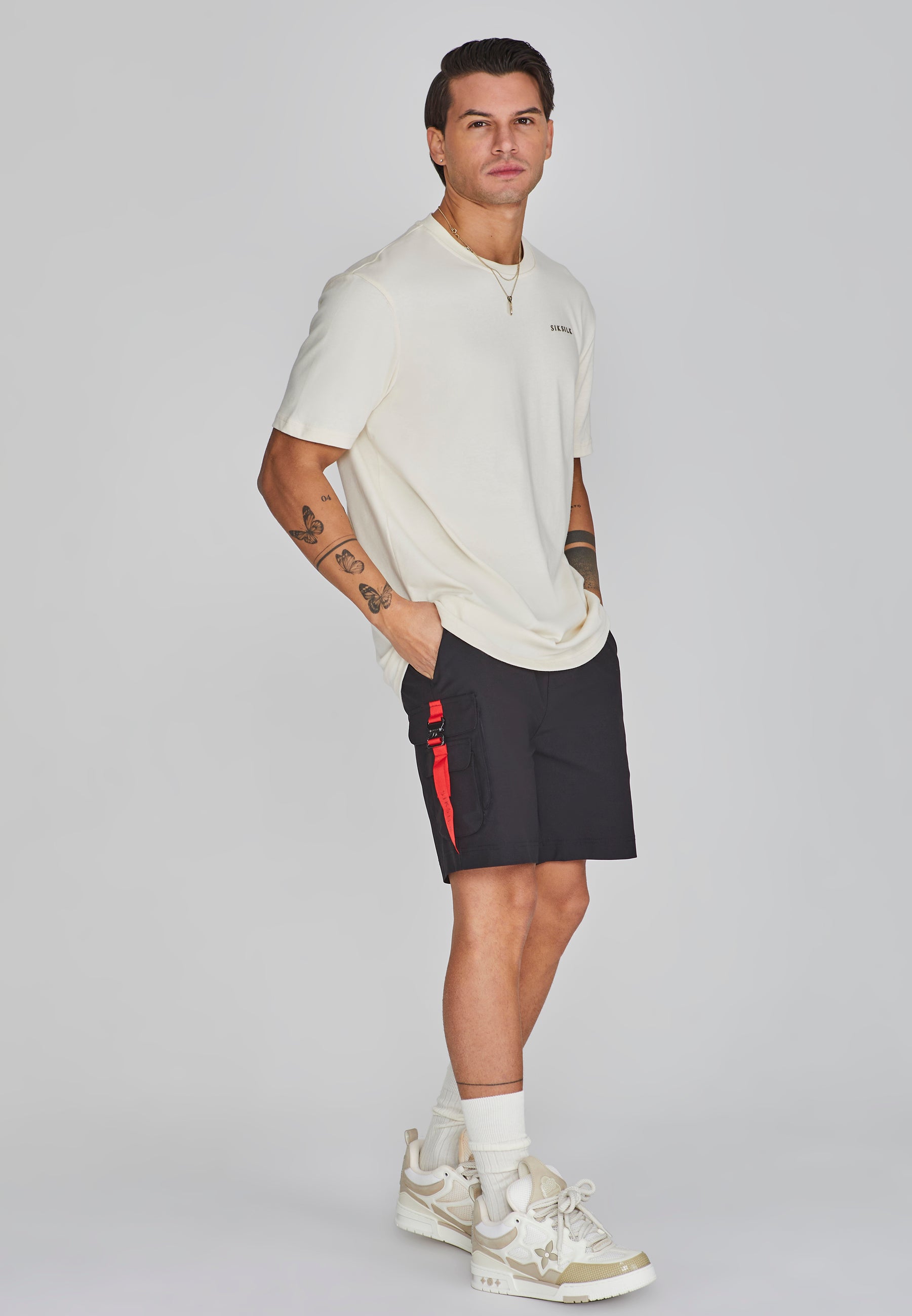 Graphic T-shirt in ecru T-shirts SikSilk   