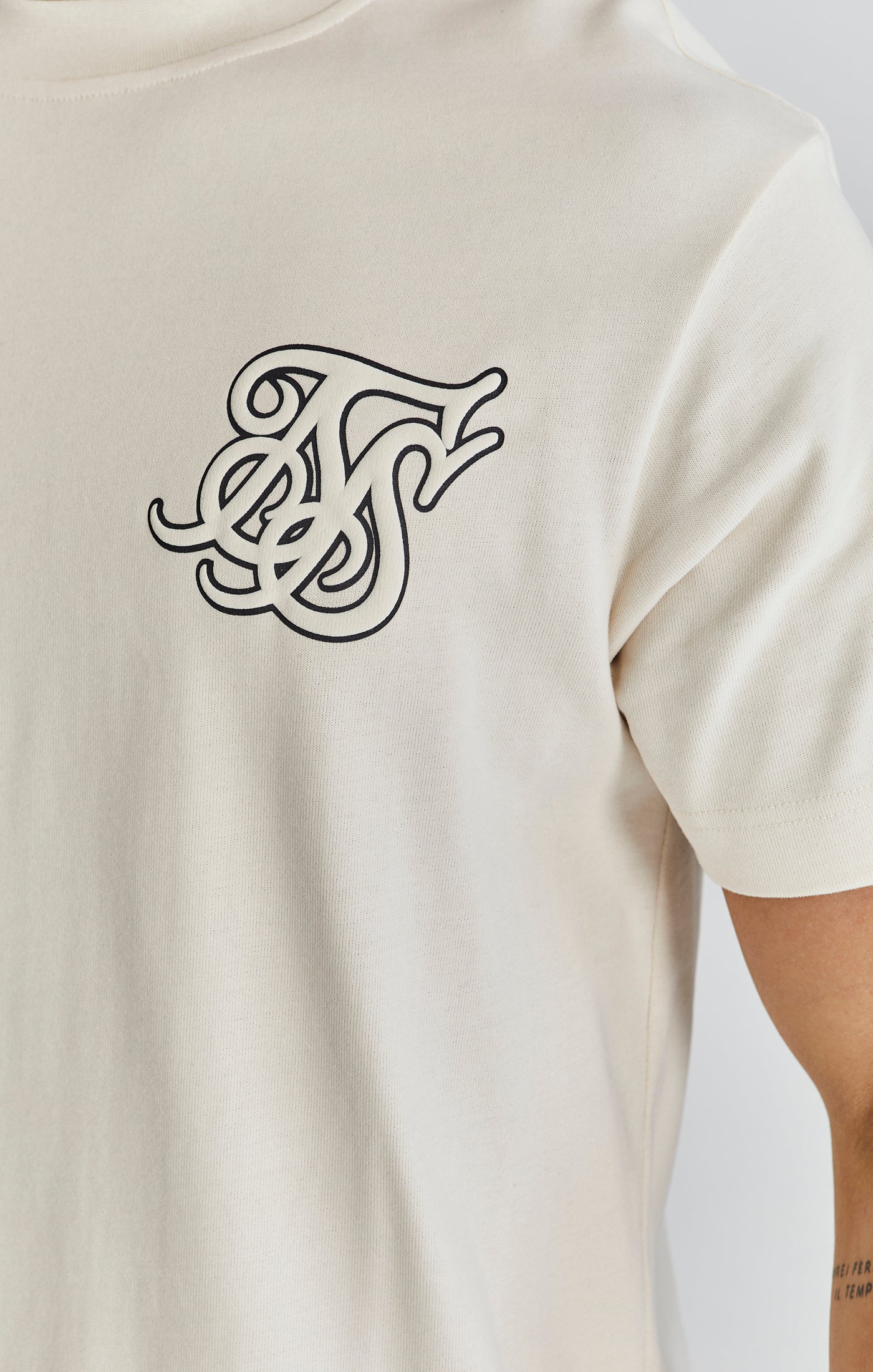 Logo T-shirt in ecru T-shirts SikSilk   