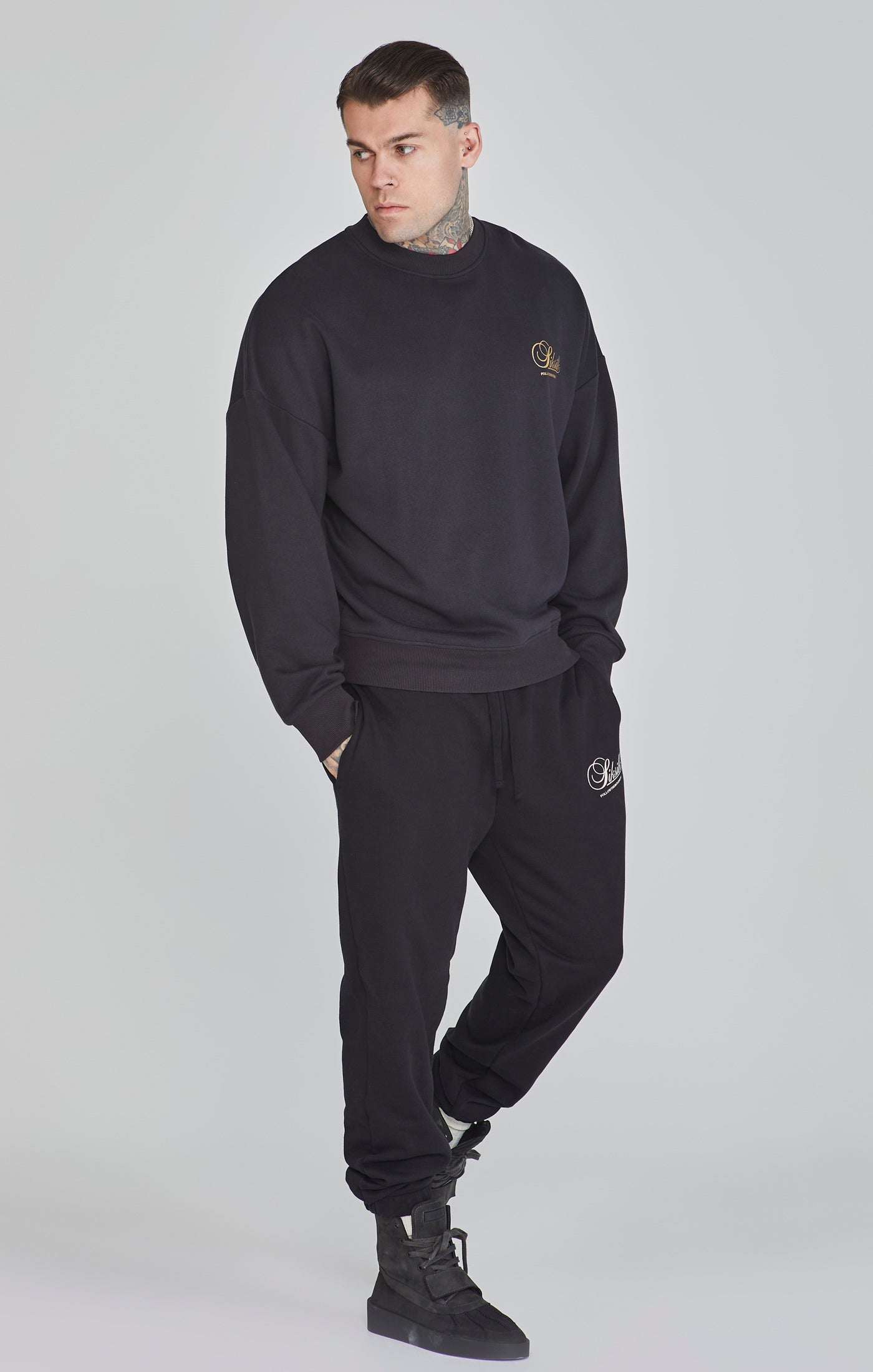 Graphic Sweater in Black Sweatshirts SikSilk   