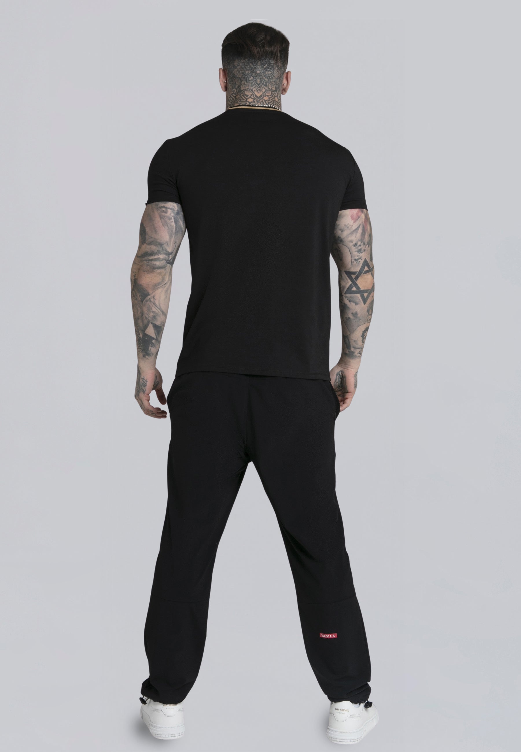 Muscle Fit T-Shirt in Black T-Shirts SikSilk   