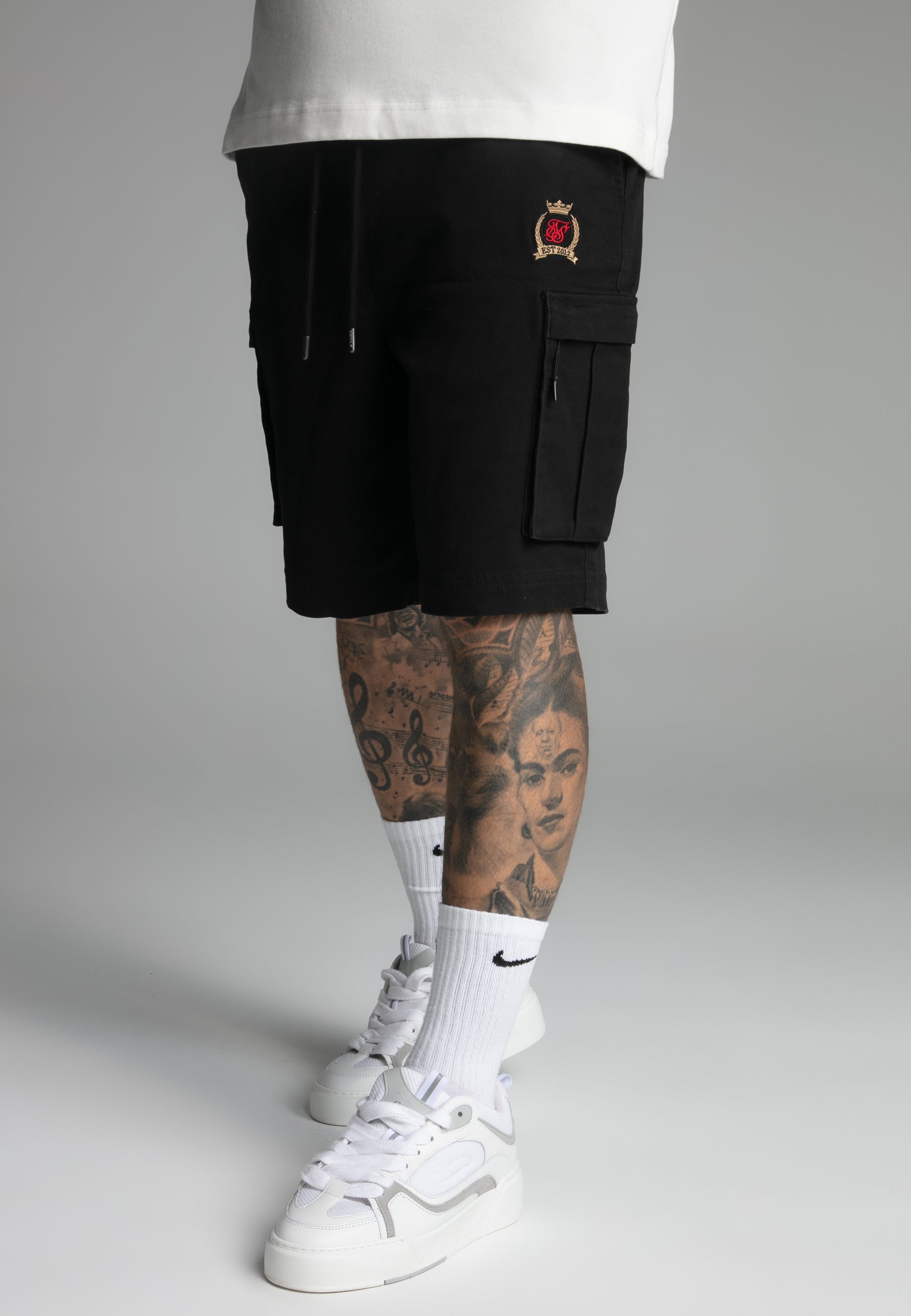 Cargo Shorts in Black Shorts SikSilk