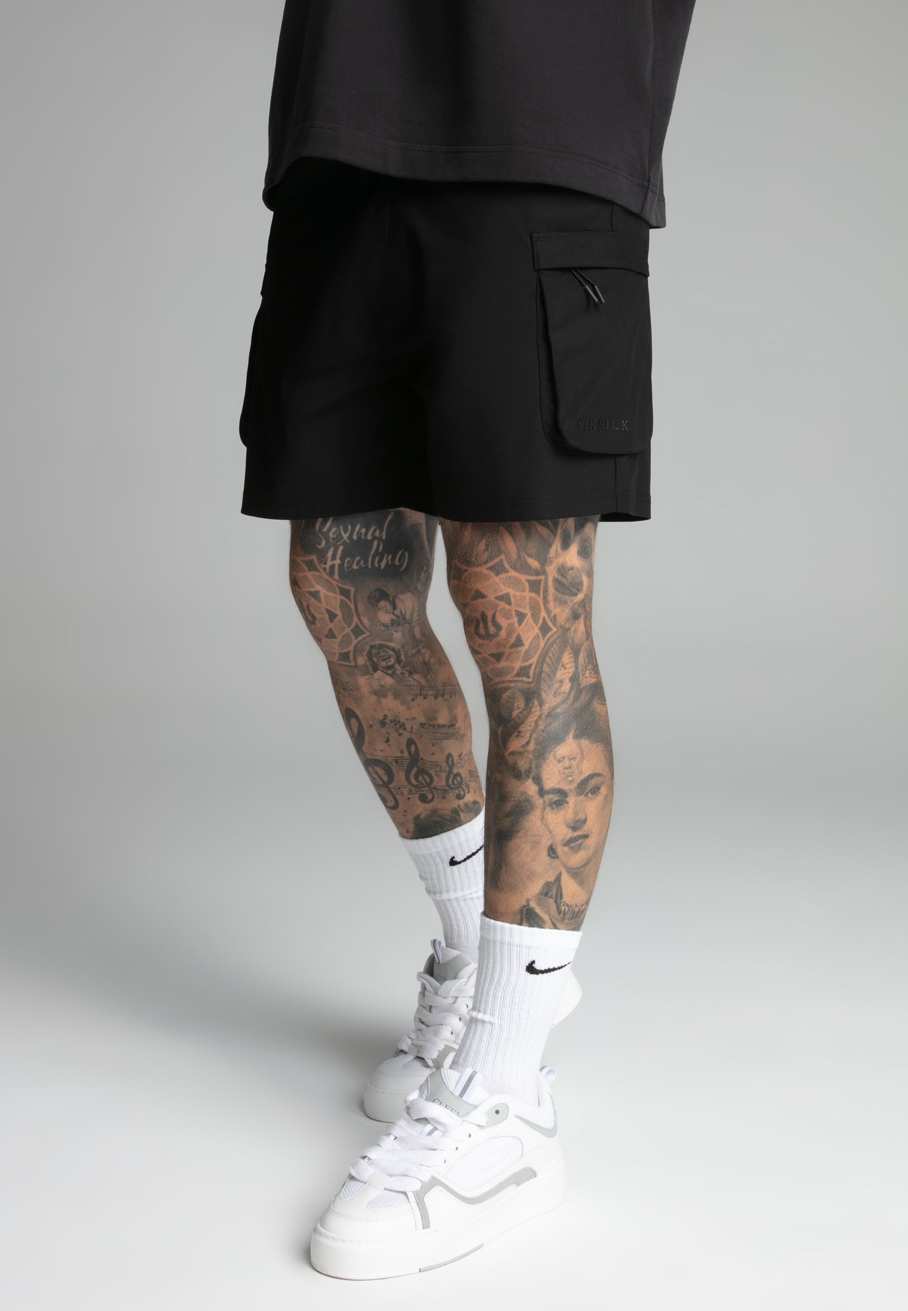 Smart Cargo Shorts in Black Shorts SikSilk