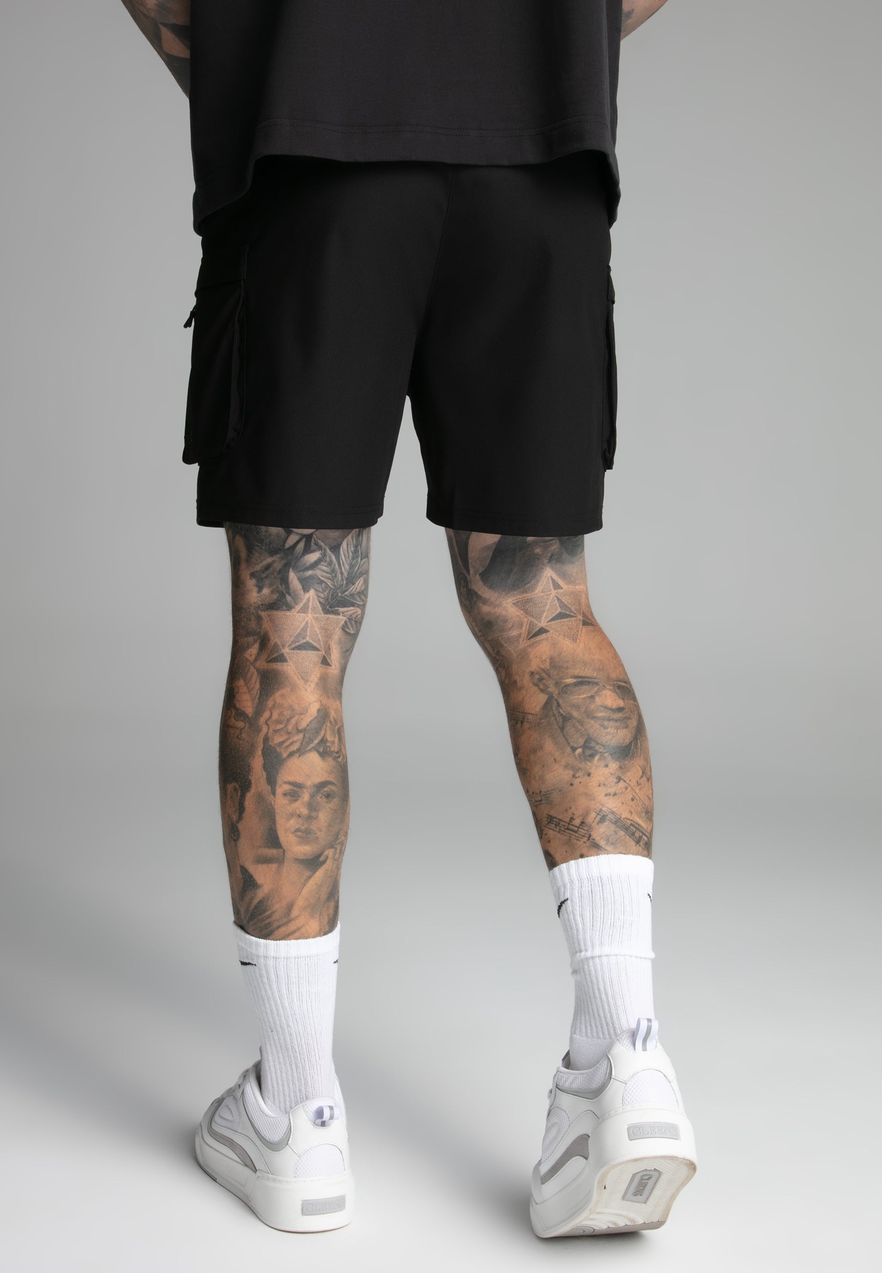Smart Cargo Shorts in Black Shorts SikSilk