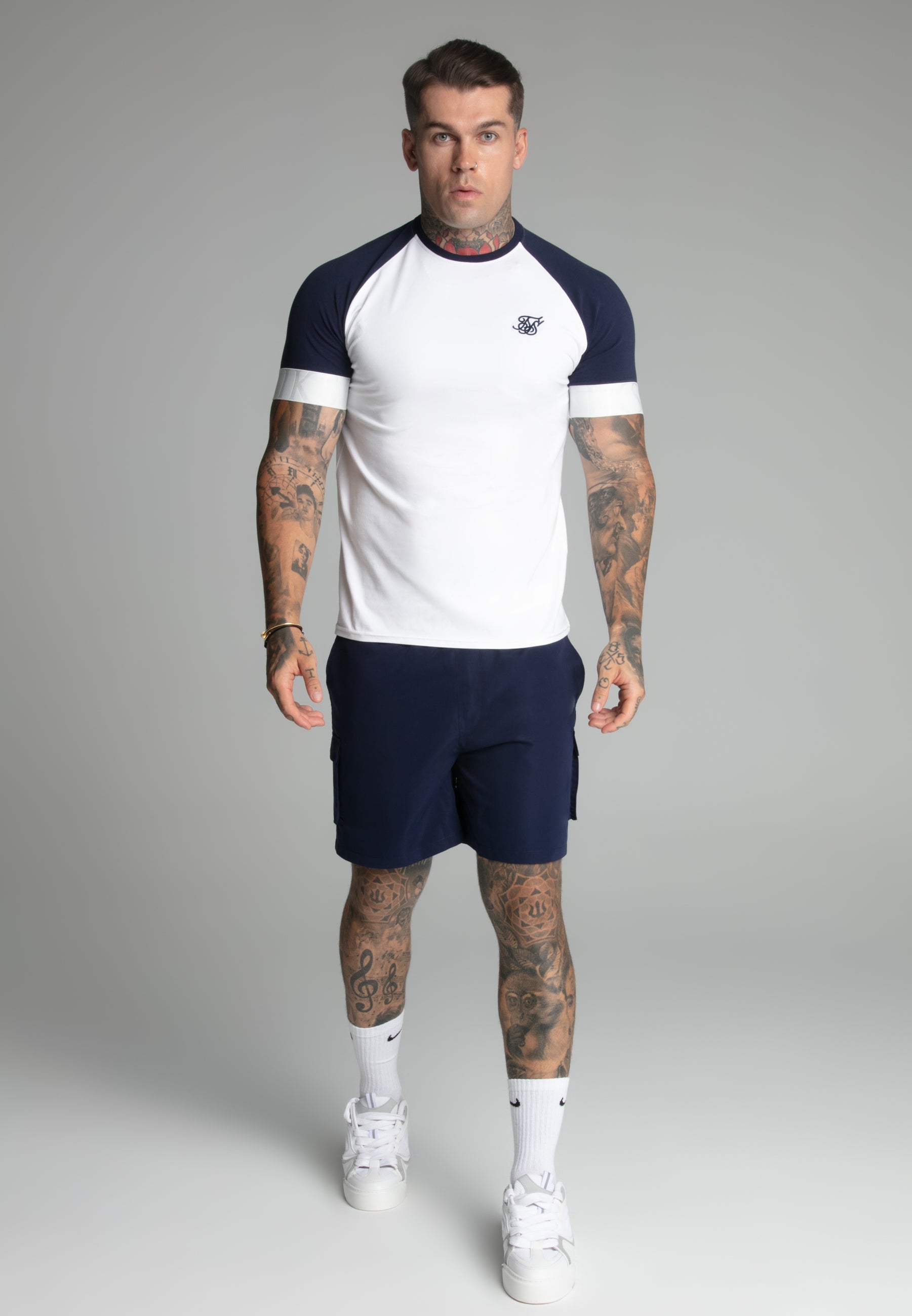 Tech T-Shirt in White, Navy T-Shirts SikSilk