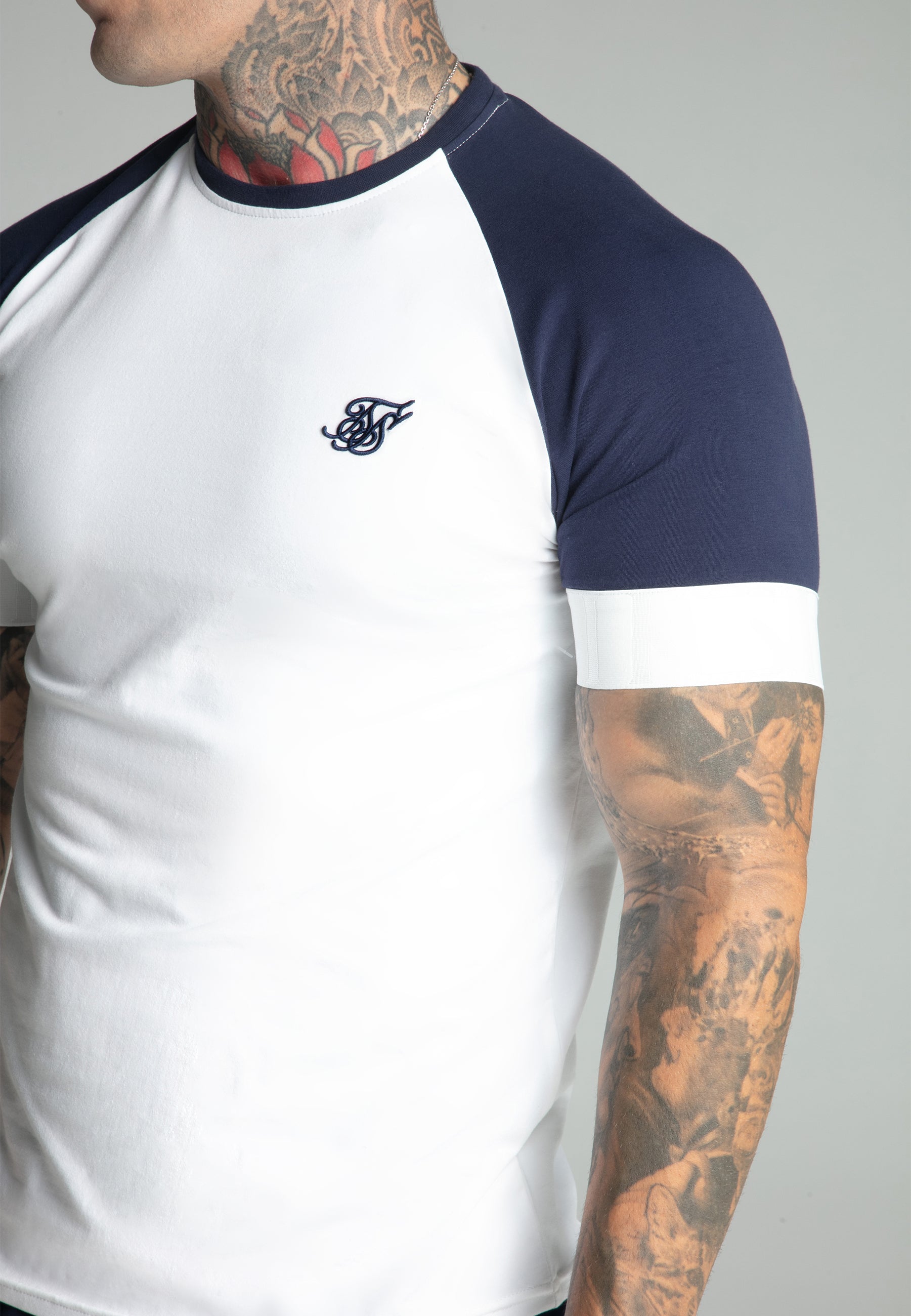 Tech T-Shirt in White, Navy T-Shirts SikSilk