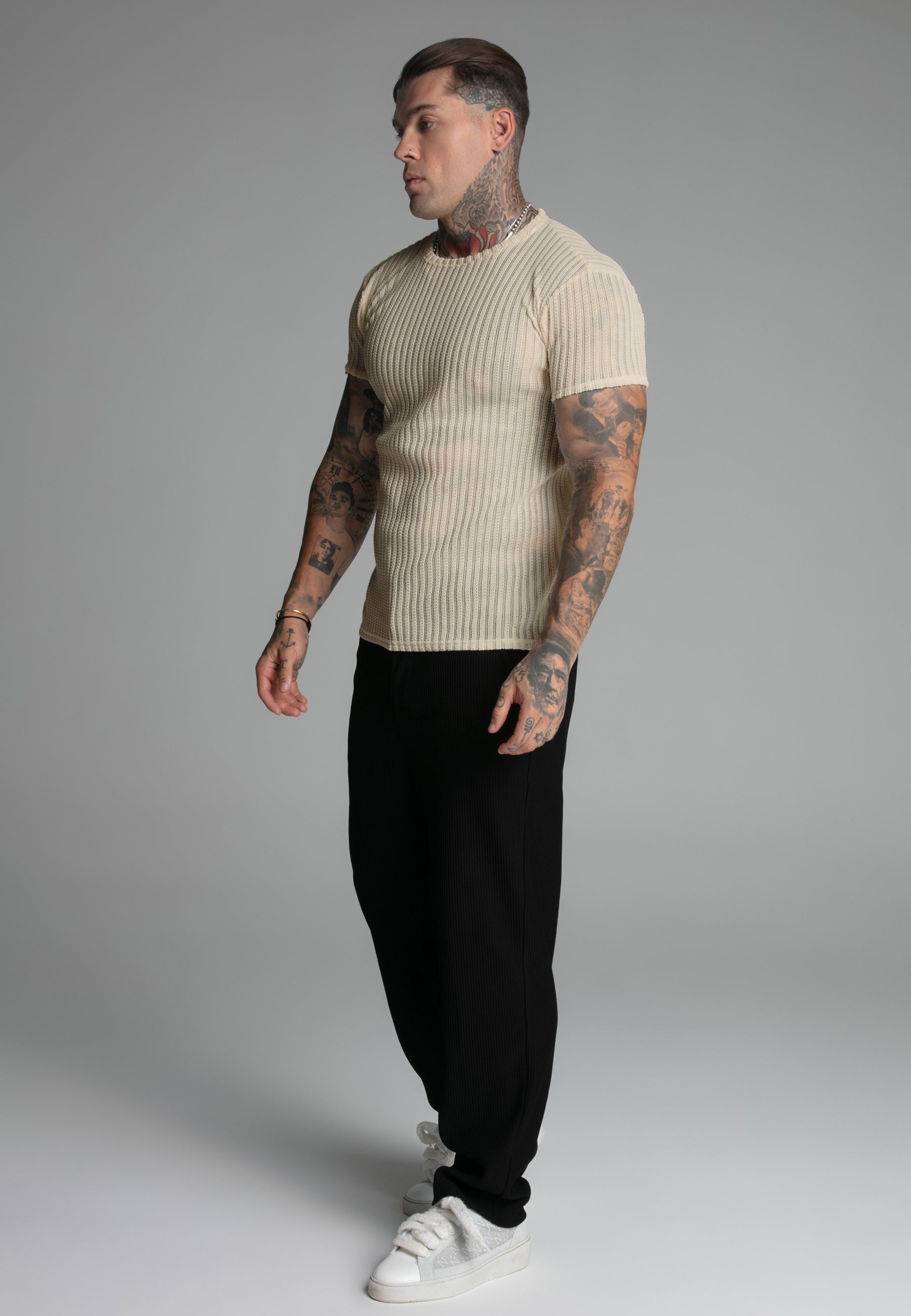 Textured Muscle Fit T-Shirt in Ecru T-Shirts SikSilk
