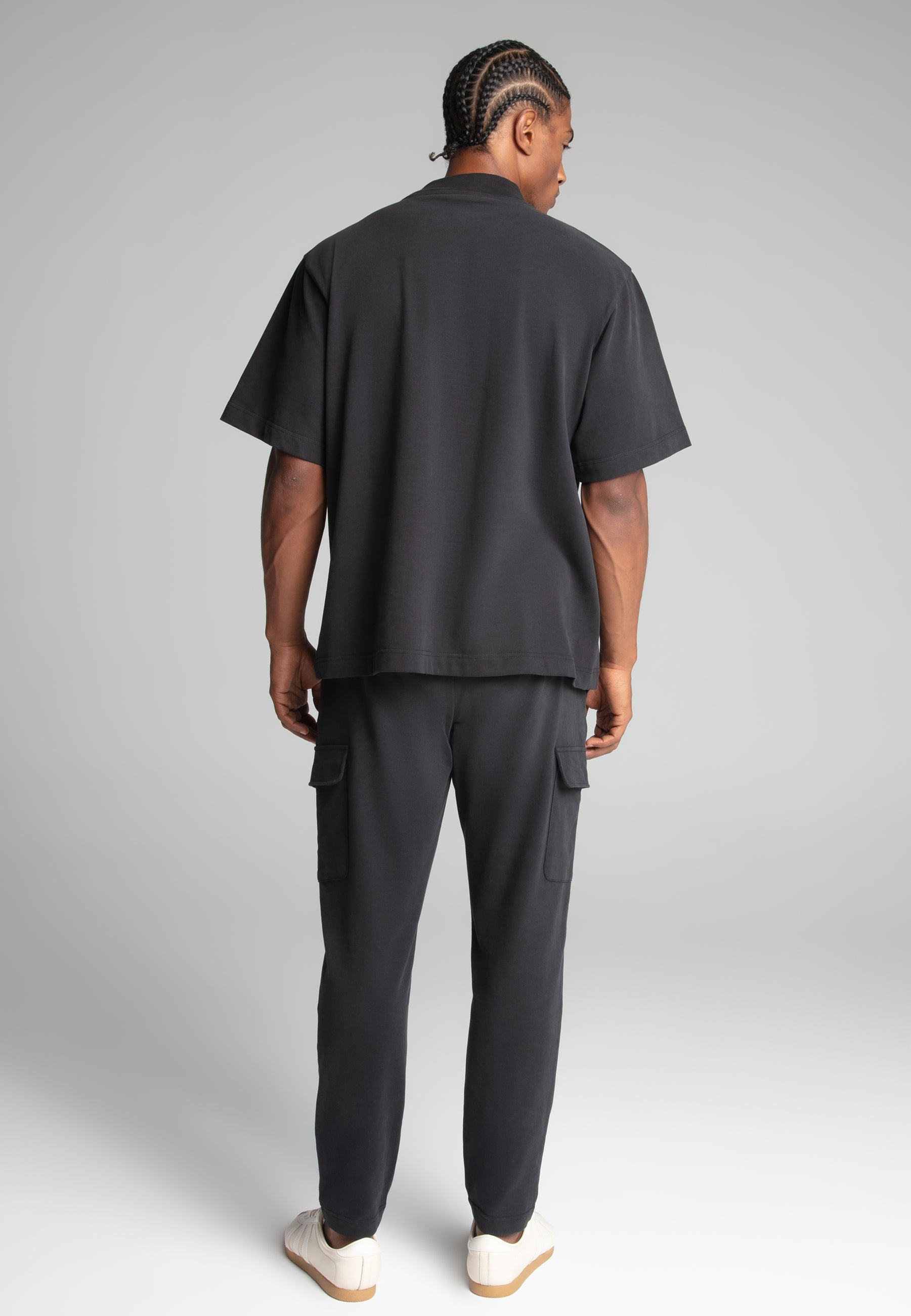 Premium Crest T-Shirt in Black T-Shirts SikSilk